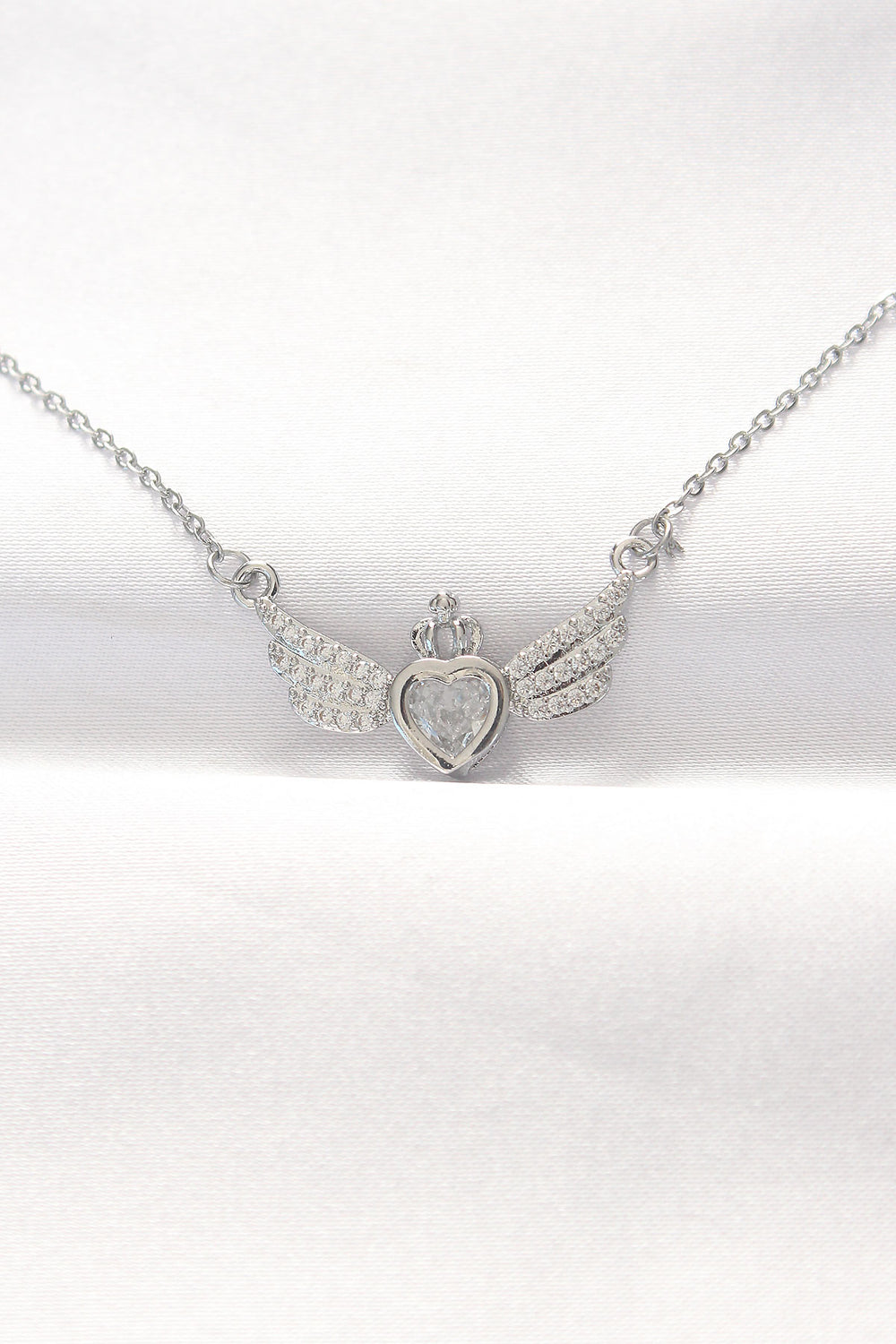 316L Çelik Silver Renk Zirkon Taşlı Kalpli Kanat Kolye TG27BKO8515