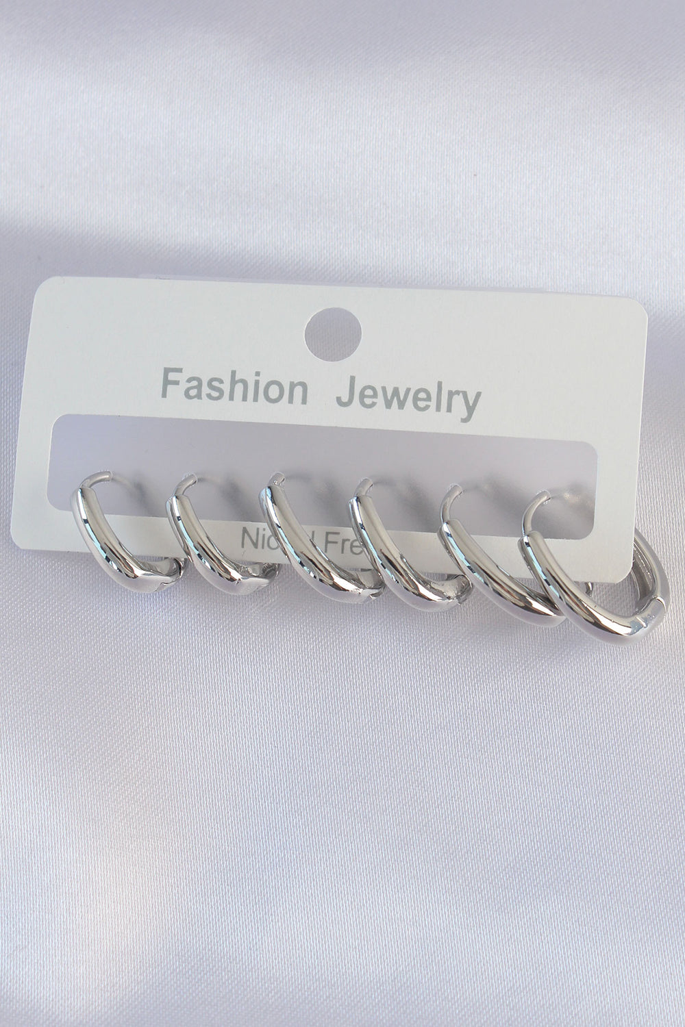 Pirinç Gümüş Renk Oval Küpe Seti TG27BKP9003