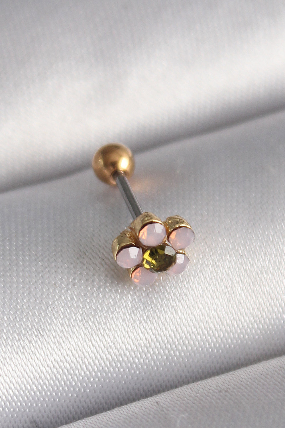316L Çelik Gold Renk Zirkon Taşlı Çiçek Tragus Piercing TG27PR1276
