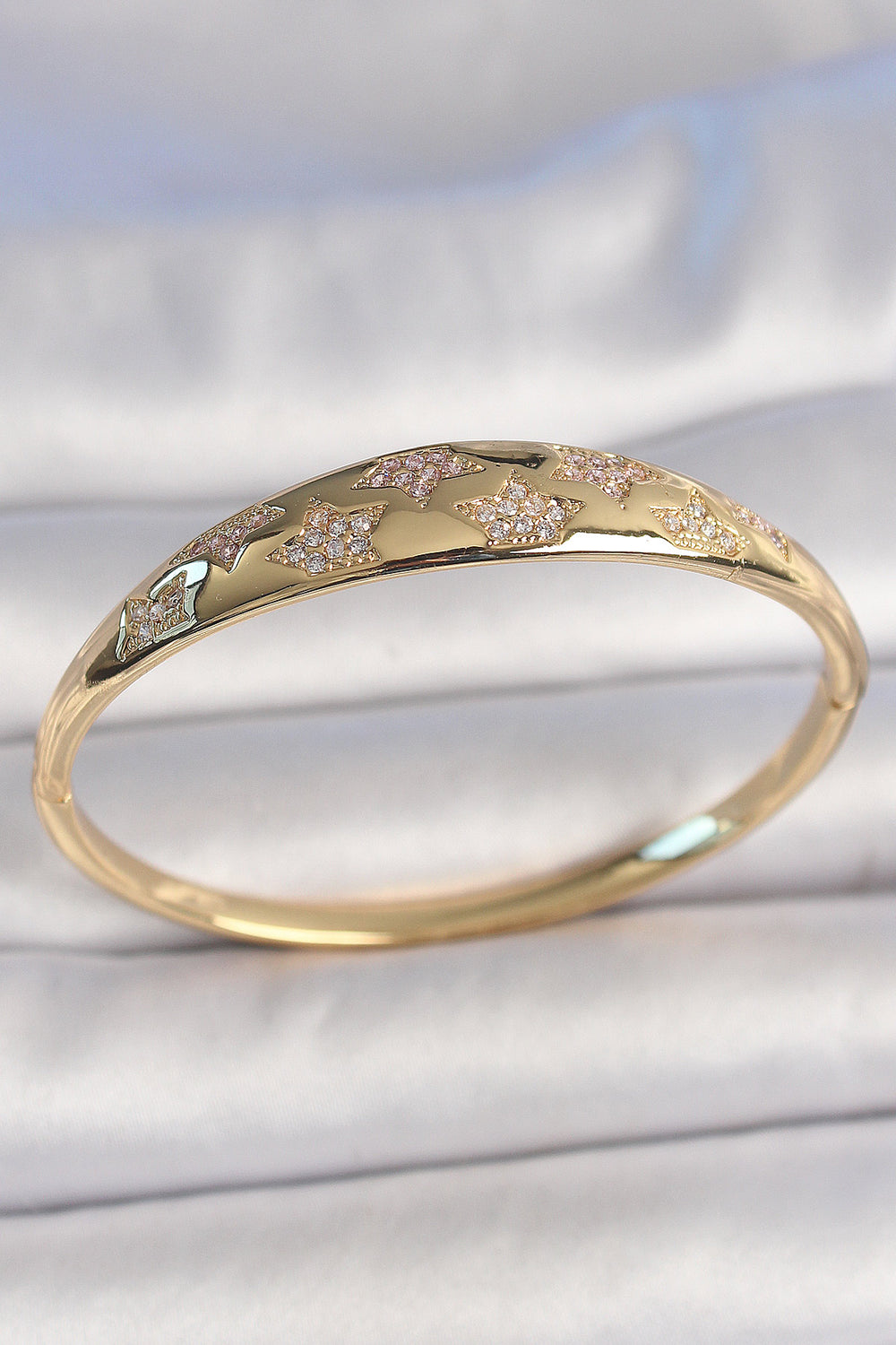 Pirinç Gold Renk Zirkon Taşlı Yıldız İşlemeli Kadın Kelepçe TG27BB6922