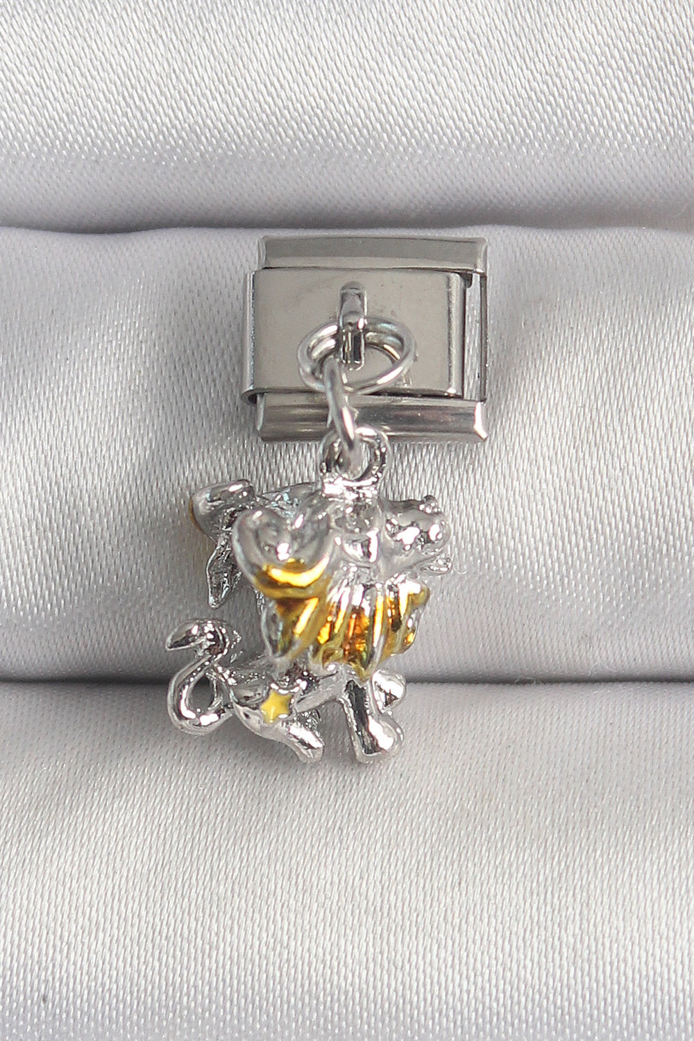 316L Çelik Gümüş Renk Sallantı Aslan Model Nomination Charm TG27BC1377