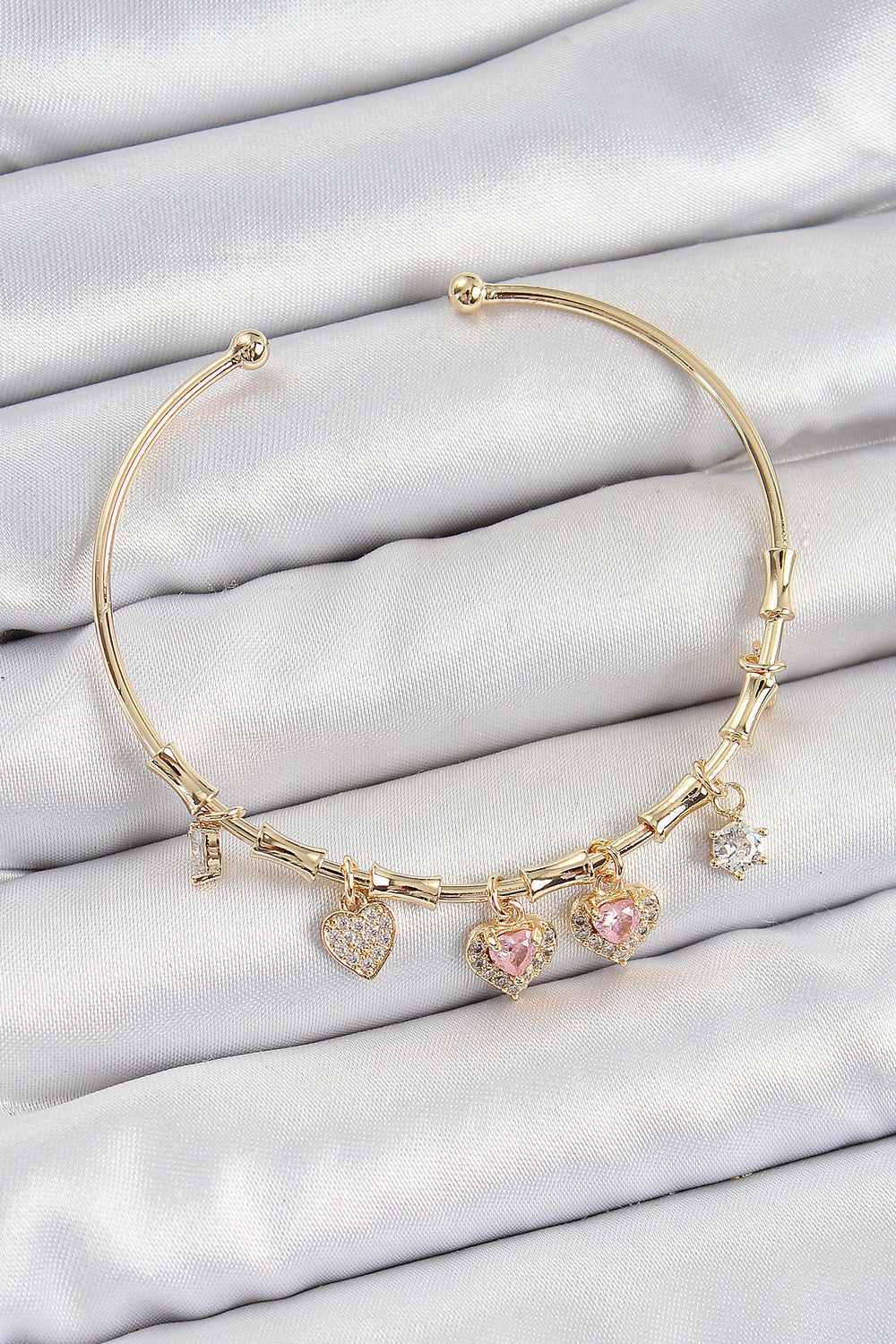 Pirinç Zirkon Taşlı Pembe Kalp Model Gold Renk Charm Bileklik TG27BB7356