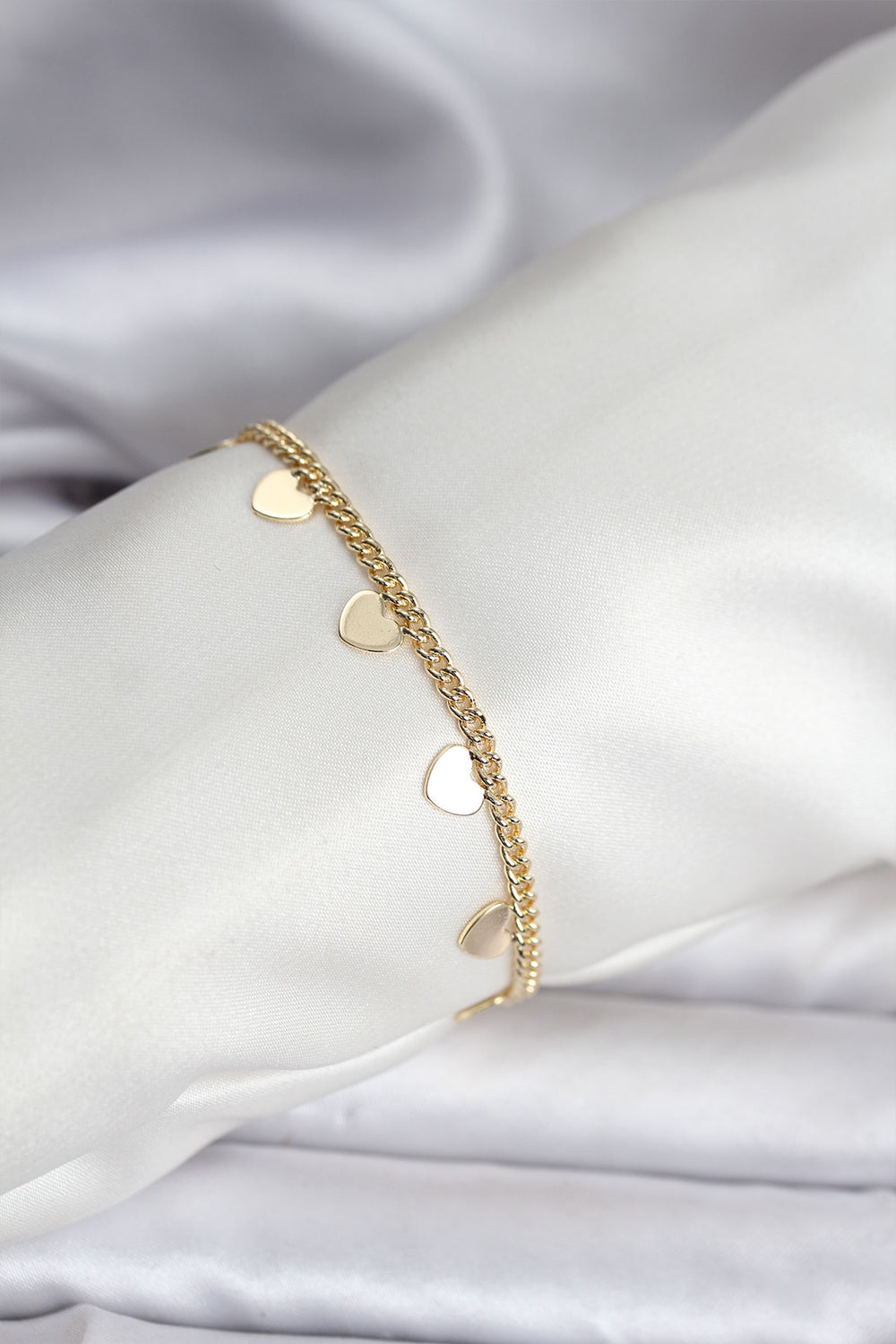 14K Gold Renk Kaplama Kalpli Model CM Kadın Bileklik TG27BB8131