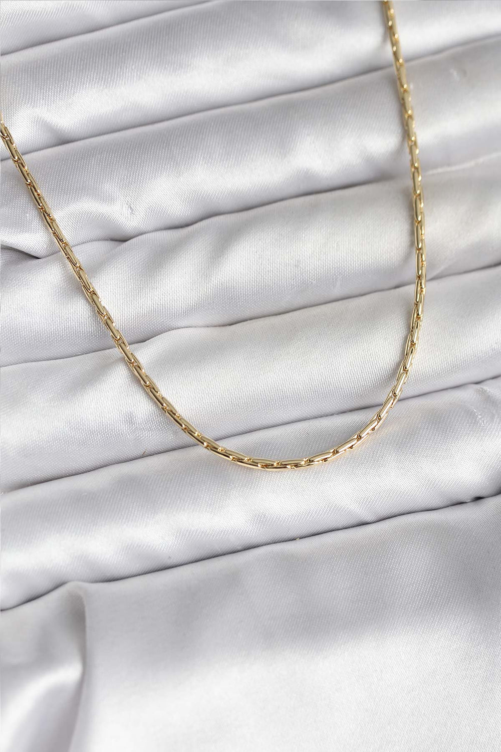 14K Gold Renk Kaplama İnce Zincir Model CM Kadın Kolye TG27BKO10741