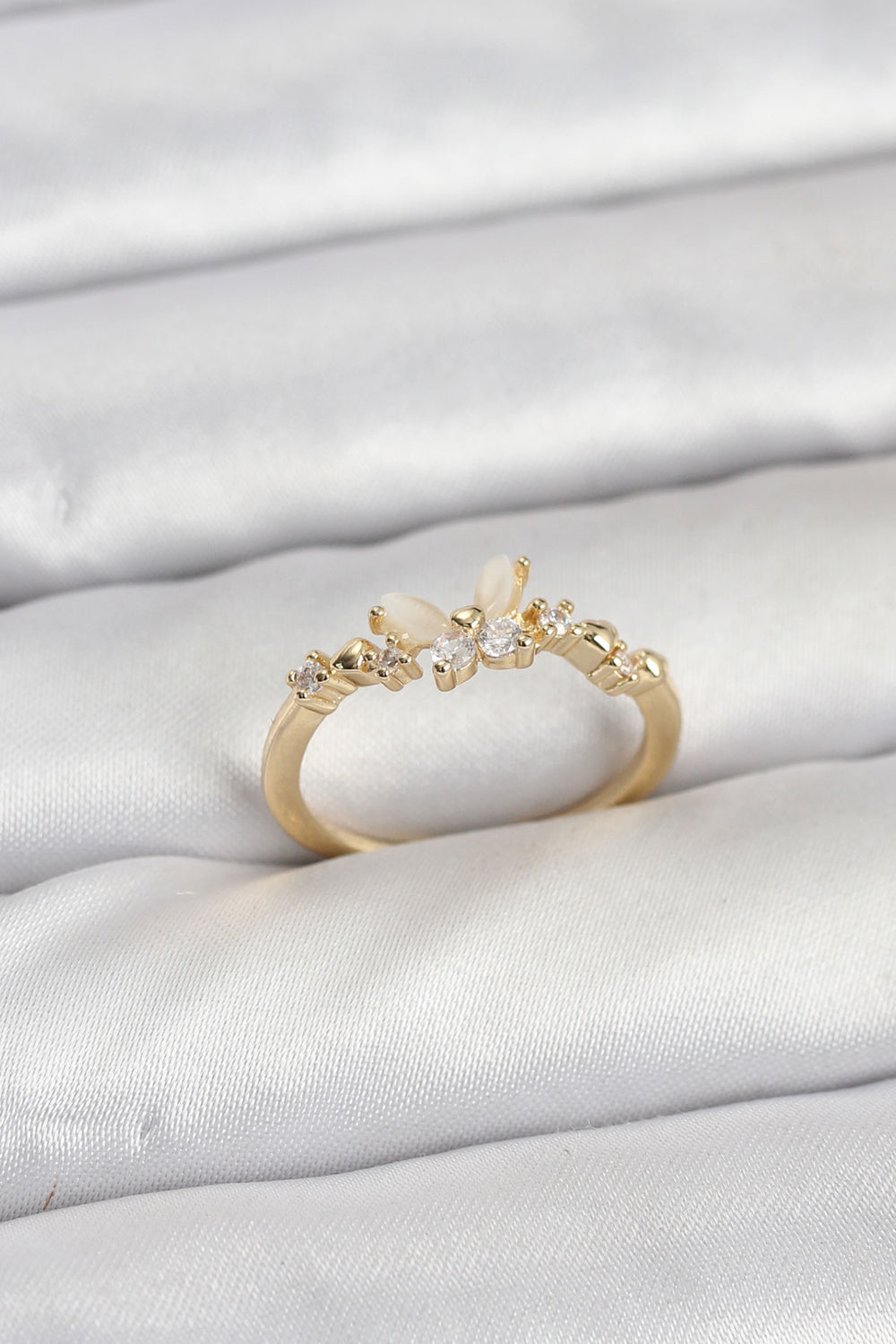 Kelebek Model Gold Renk Pirinç Kadın Yüzük TG27BYK3921