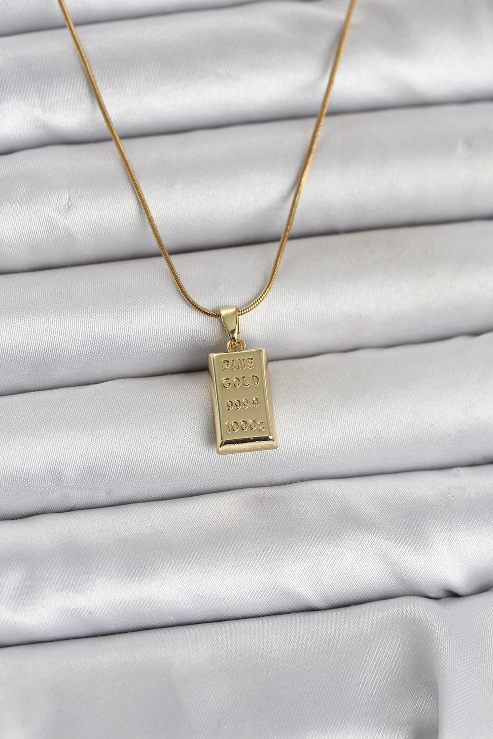 316L Çelik Zincir Gold Renk Külçe Altın Model Kadın Kolye TG27BKO11042