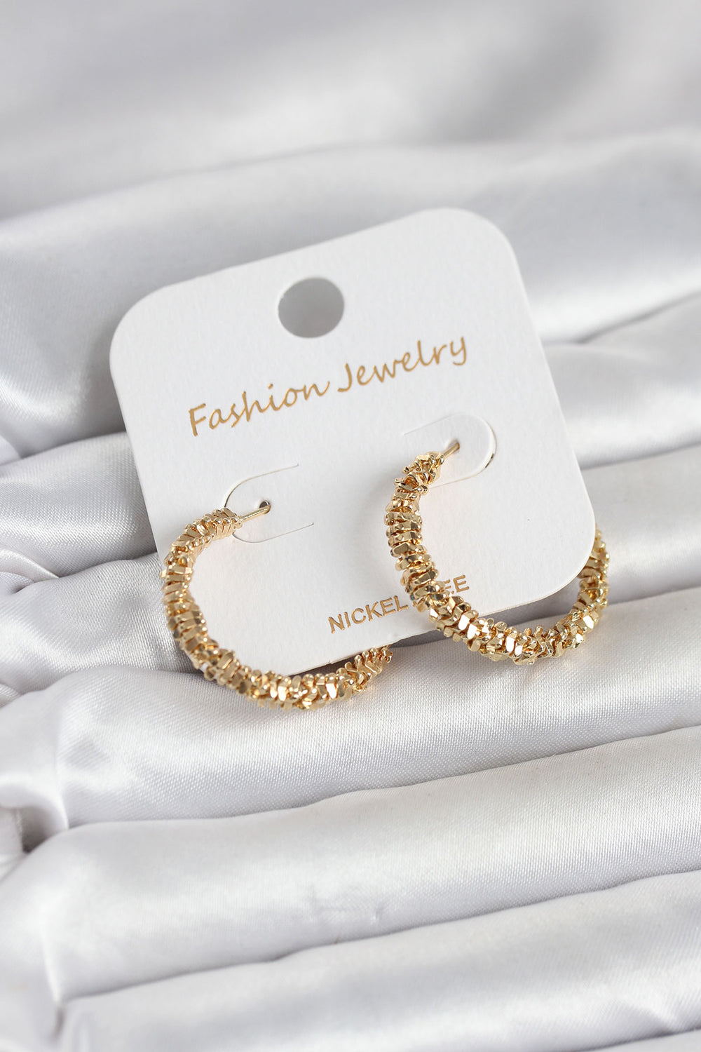 Gold Renk Pirinç Tırtık Model Kadın Küpe TG27BKP11771
