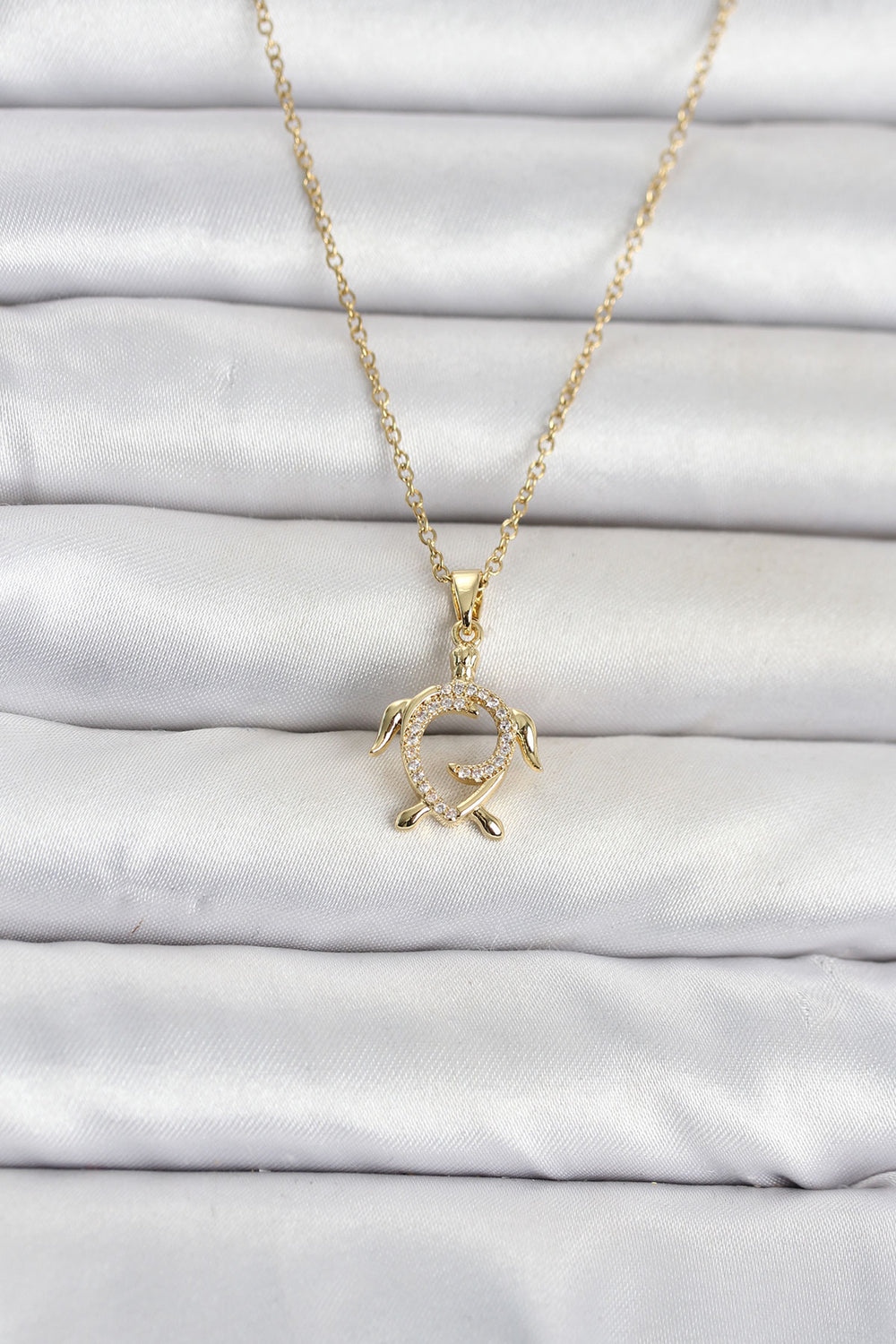 316L Çelik Zincir Gold Renk Caretta Caretta Model Kadın Kolye TG27BKO11096