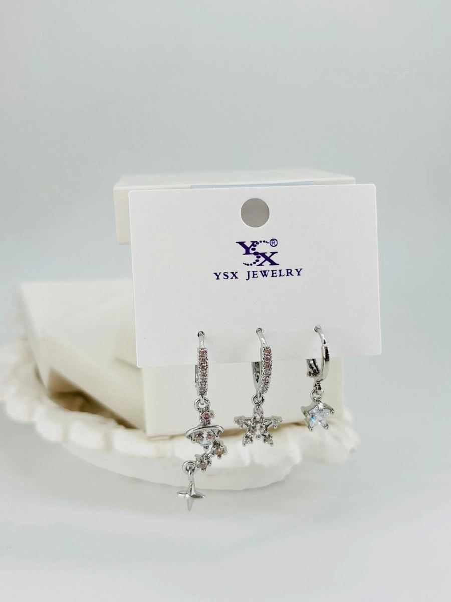 Yıldız Detaylı Üçlü Kombin Küpe