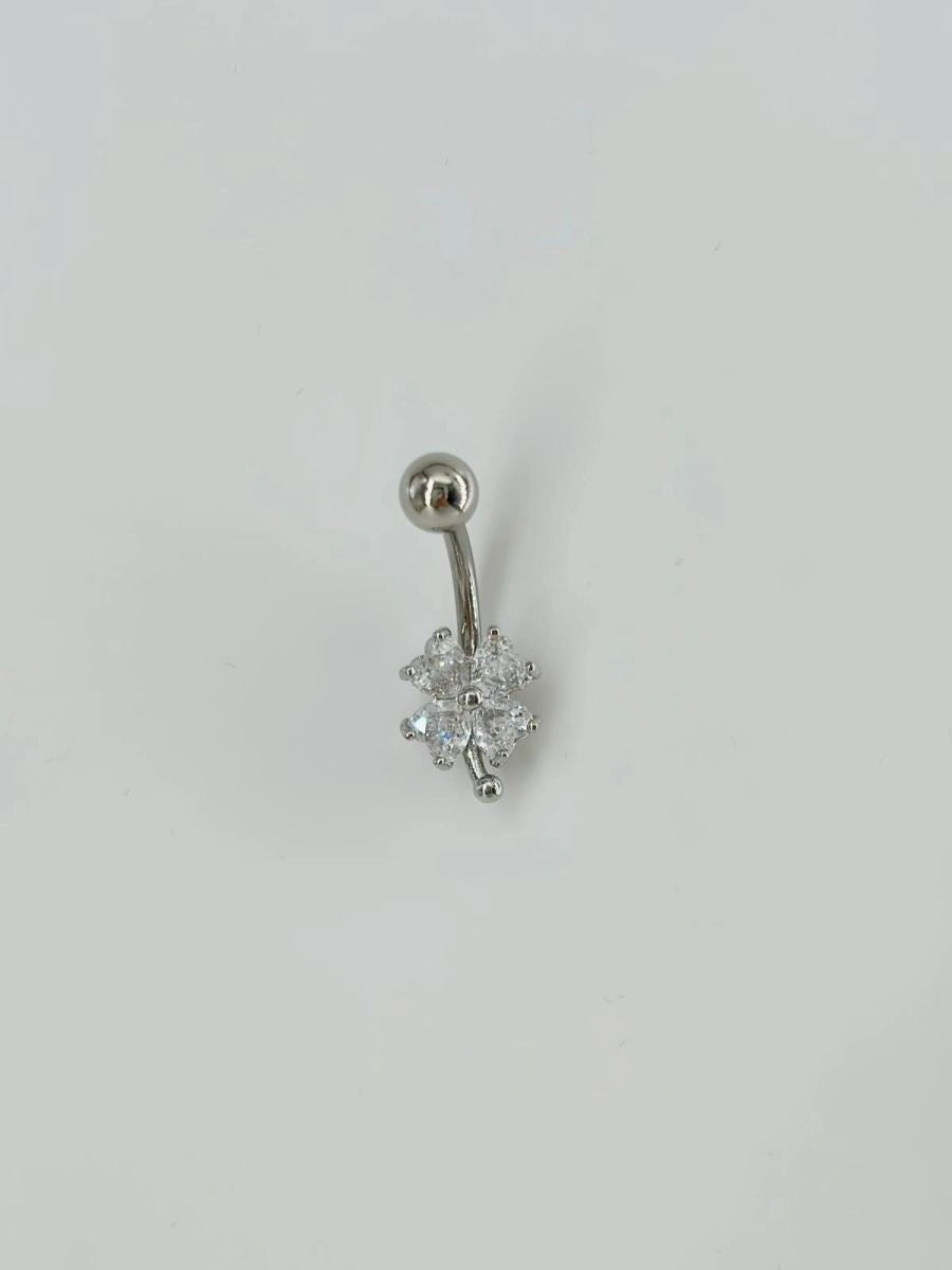 Çiçek Detaylı Göbek Piercing