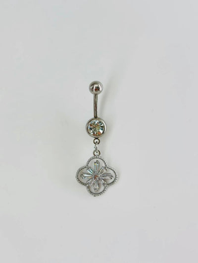 Çiçek Detaylı Göbek Piercing