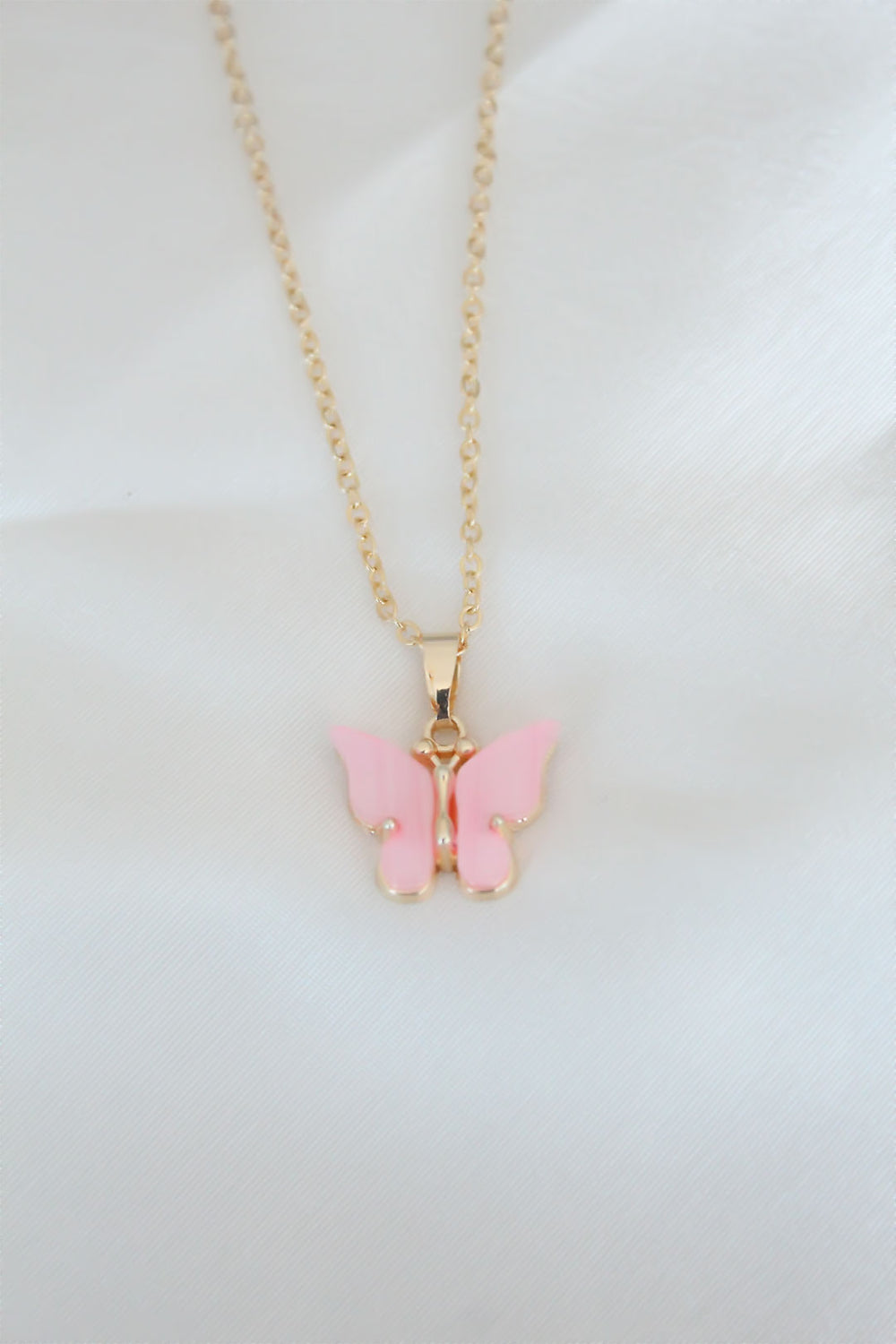 Gold Kaplama Pembe Sedefli Kelebek Kolye TG27BKO6440