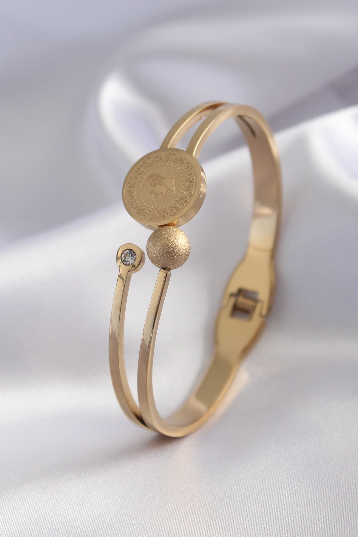 316L Çelik Gold Renk Çeyrek Altın Zirkon Taş Detay Kadın Kelepçe TG27BB5152 - Çok Renkli / Standart