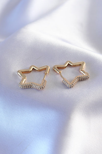 Gold Renk Zirkon Taşlı Yıldız Model Kadın Küpe TG27BKP7236