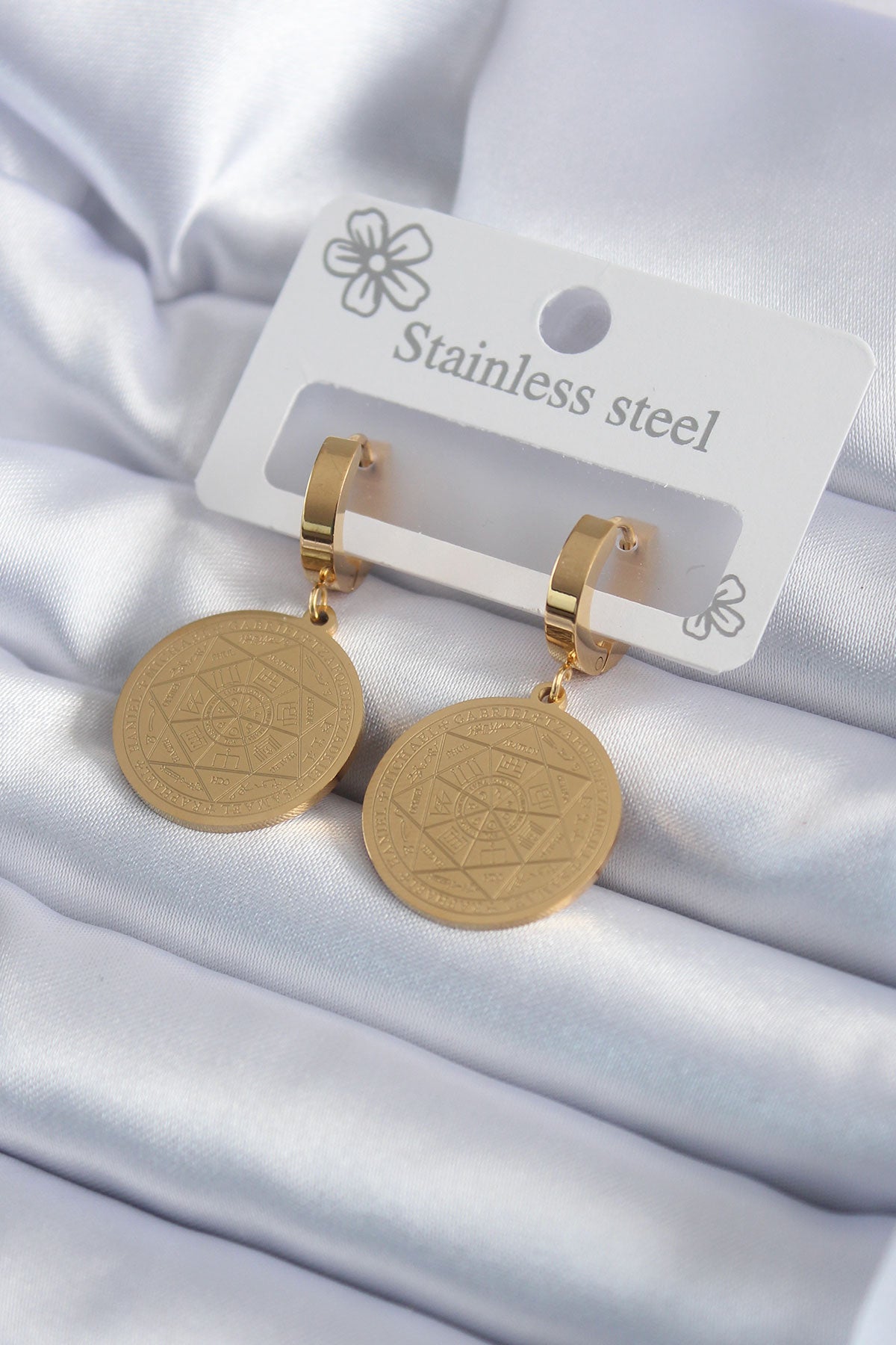 316L Çelik Gold Renk Pentagram Yıldızı İşleme Model Kadın Küpe TG27BKP7992 - Çok Renkli / Standart