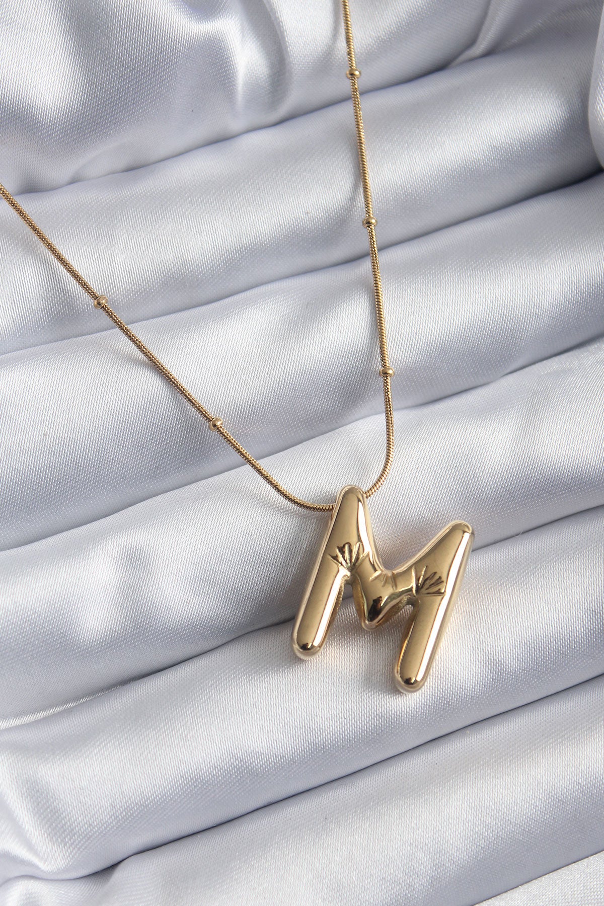316L Çelik Gold Renk Bubble "M" Harf Model Kadın Kolye TG27BKO7944 - Çok Renkli / Standart