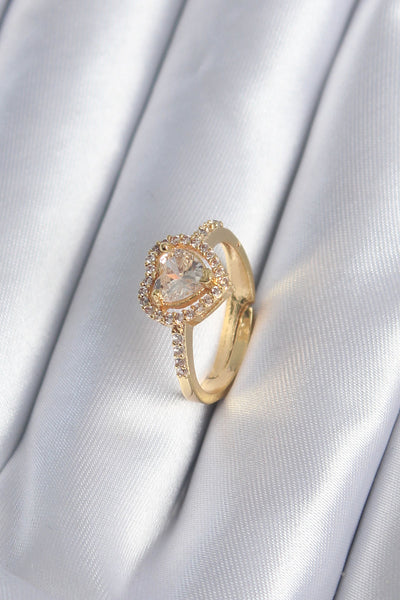 Pirinç Gold Renk Zirkon Taşlı Kalp Charm Model Kadın Yüzük TG27BYK2959