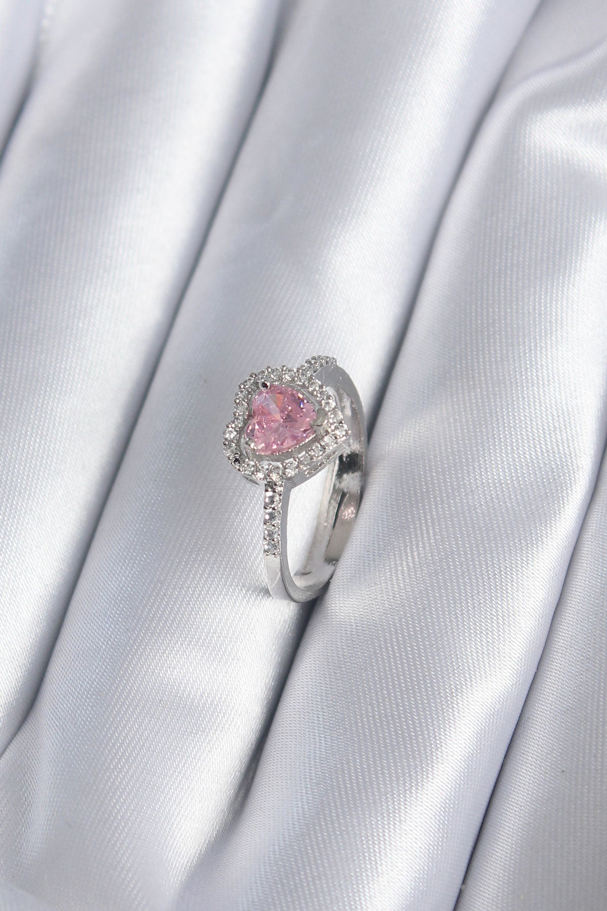 Pirinç Gümüş Renk Pembe Zirkon Taş Kalp Charm Model Kadın Yüzük TG27BYK2859 - Çok Renkli / Standart