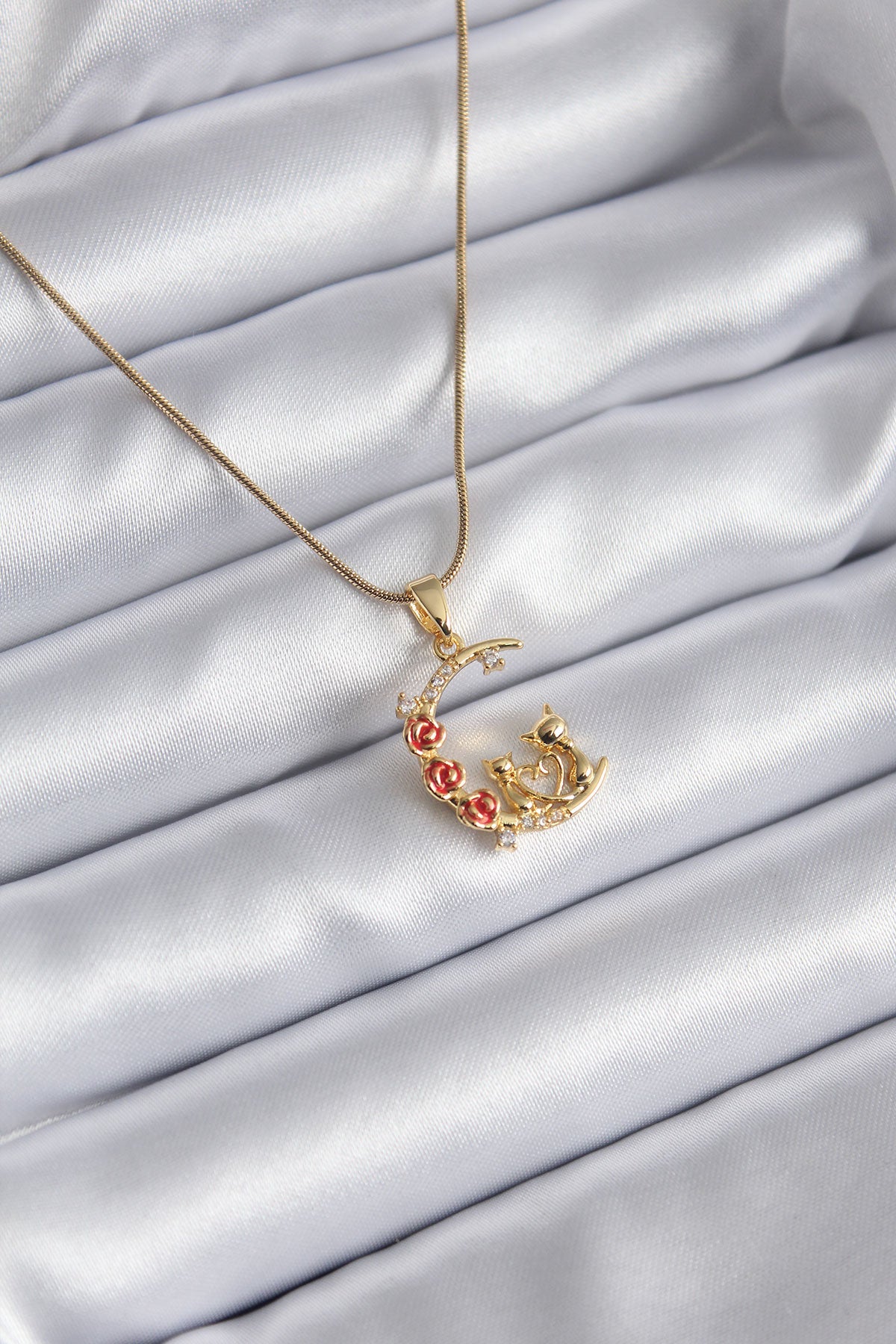 316L Çelik Gold Renk Hilal Kedi Model Zirkon Taşlı Detay Kadın Kolye TG27BKO8140 - Çok Renkli / Standart