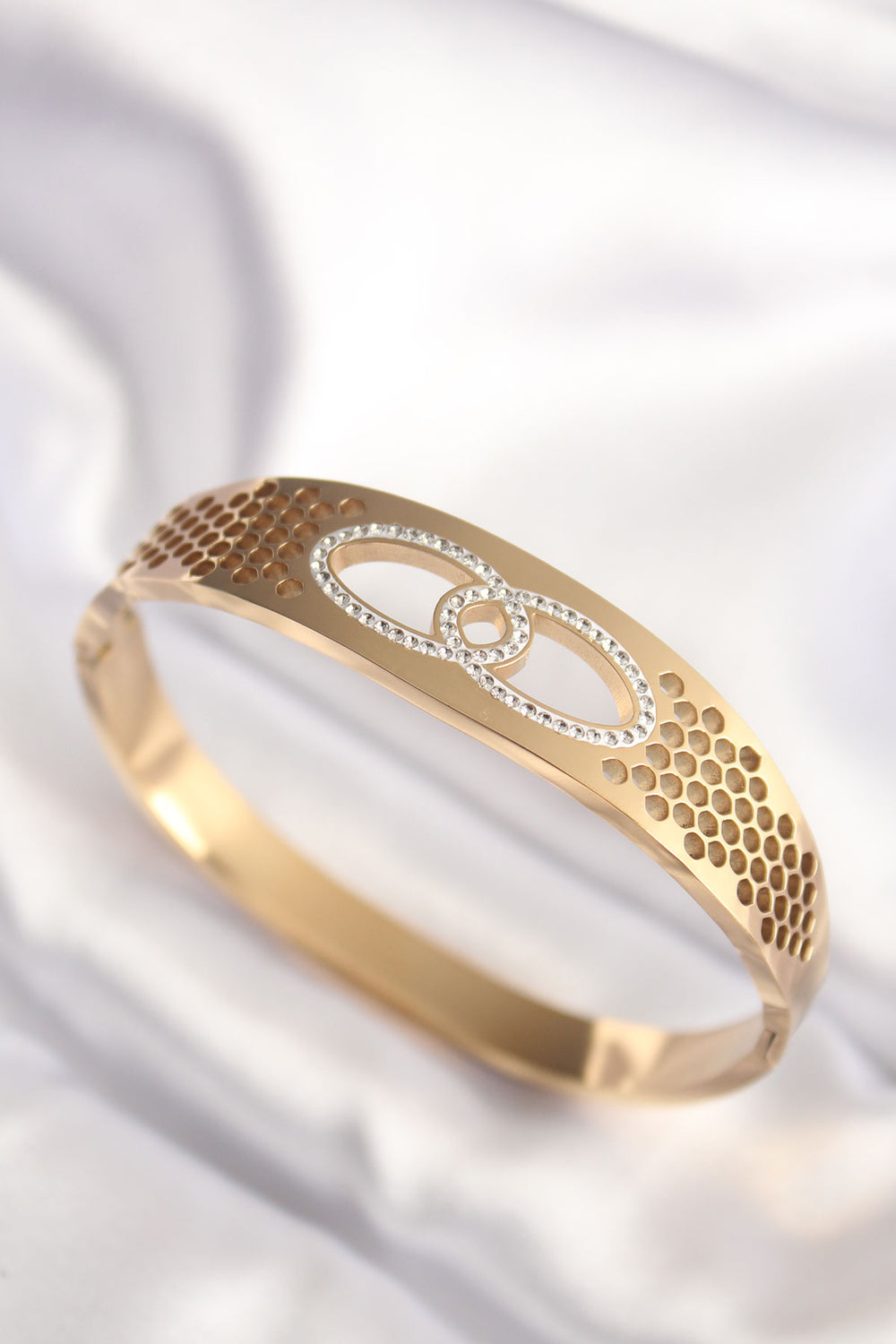 316L Çelik Gold Renk Zirkon Taşlı Kadın Kelepçe Bilezik TG27BB6022