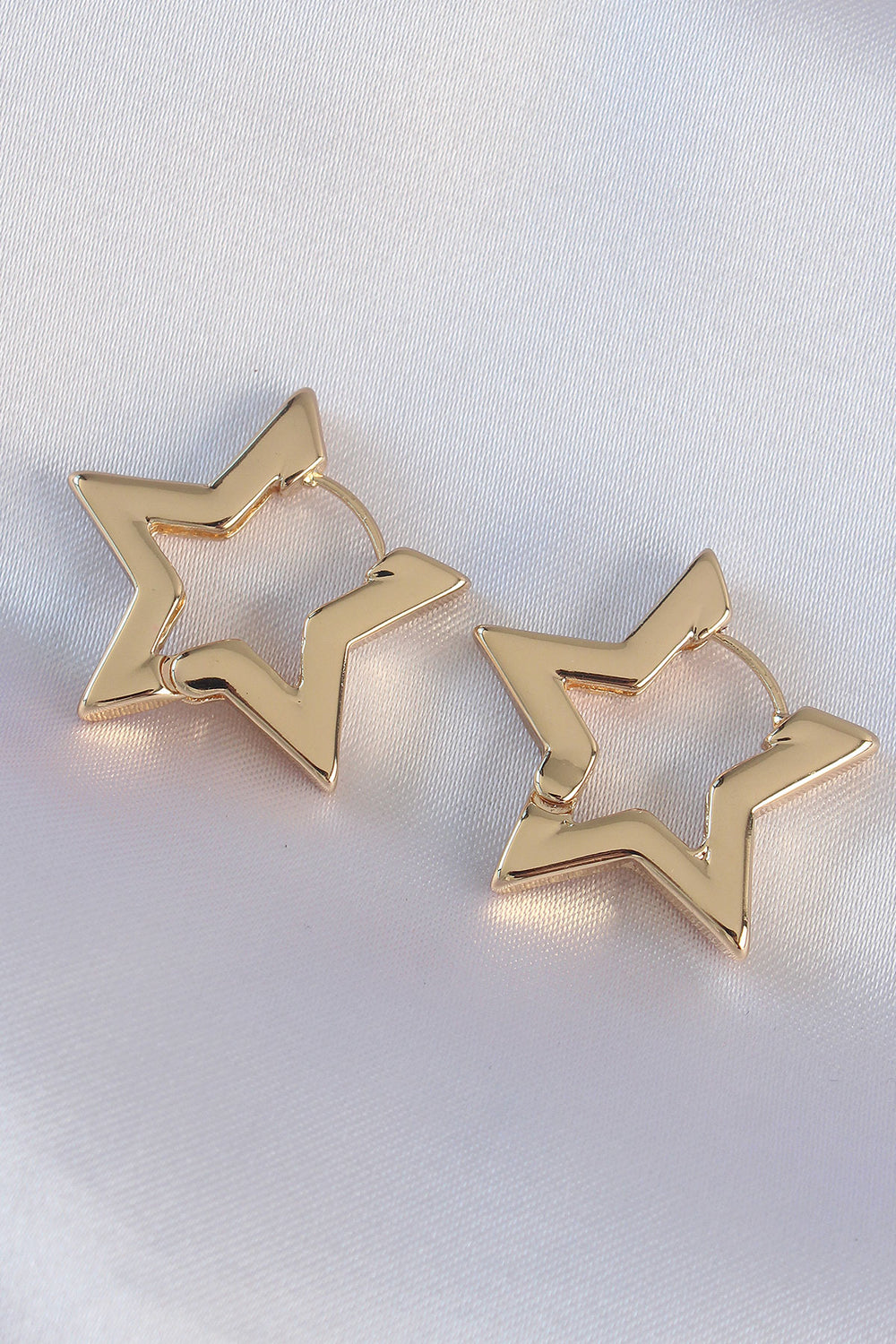 Pirinç Gold Renk Yıldız Küpe TG27BKP8982