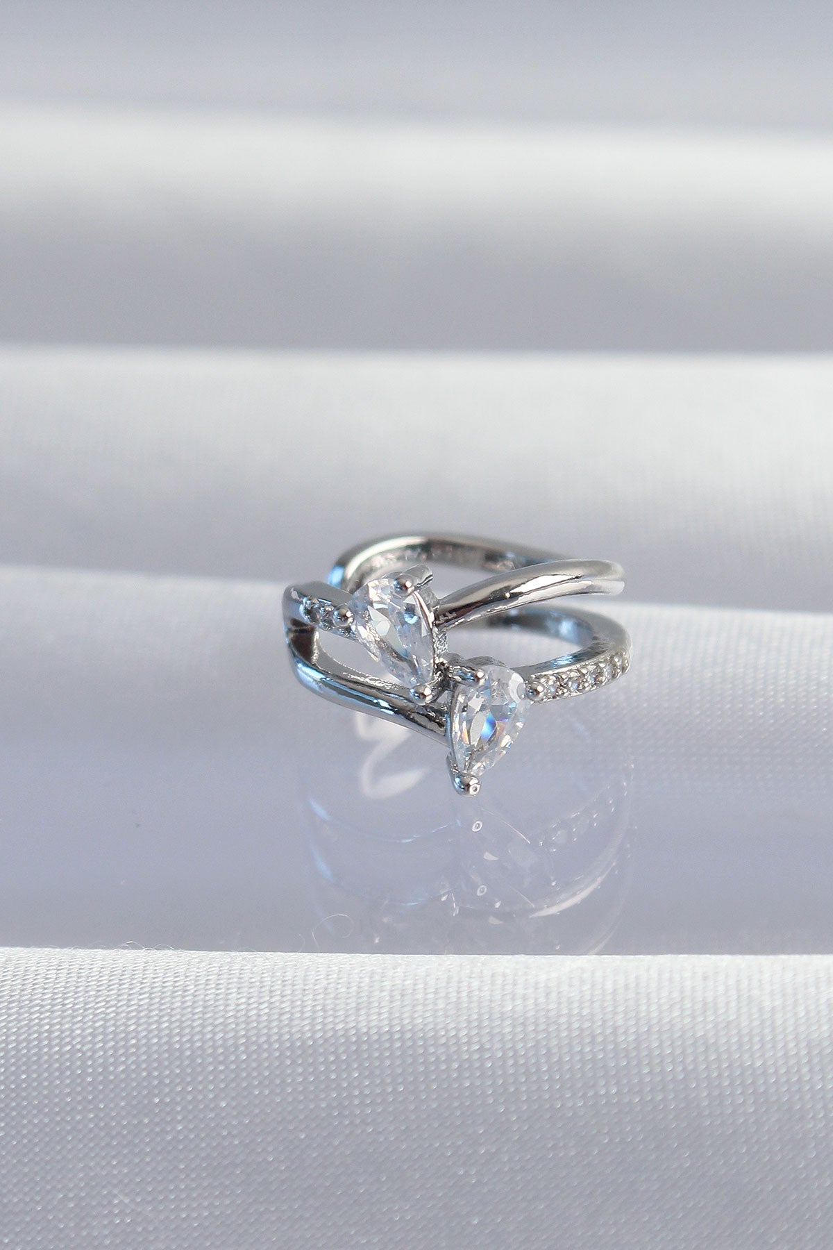 Pirinç Gümüş Renk Zirkon Taşlı Damla Earcuff Küpe TG27BKP9334 - Çok Renkli / Standart