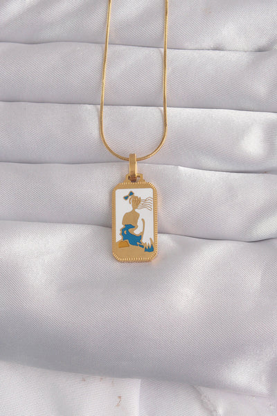 316L Çelik Gold Renk Beyaz Mineli Kız Figür Tarot Kolye TG27BKO9027