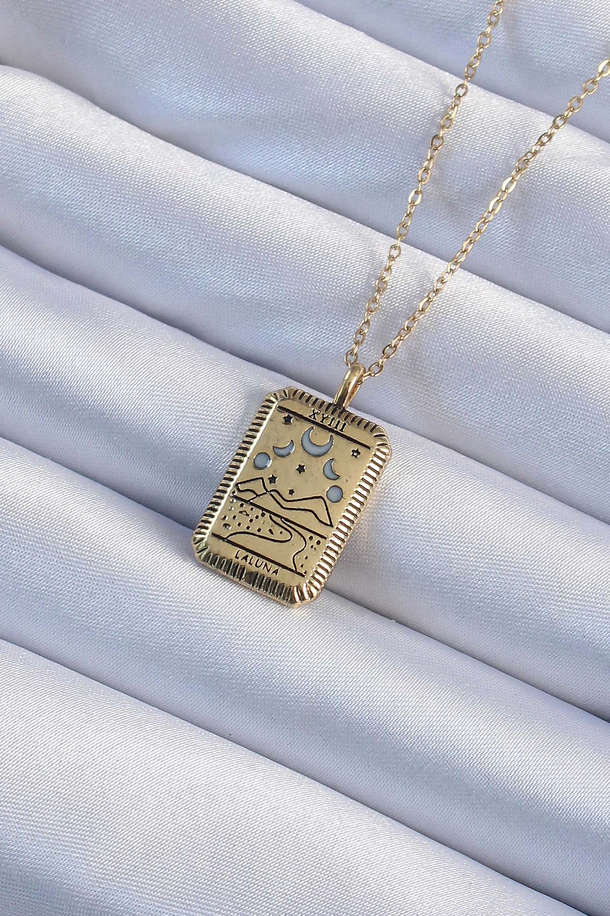 316L Çelik Zincir Eskitme Altın Renk Ay Figürlü Tarot Kolye TG27BKO9221 - Çok Renkli / Standart