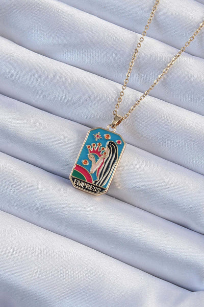 316L Çelik Zincir Altın Renk Taç ve Kız Figürlü Renkli Mineli Tarot Kolye TG27BKO9229