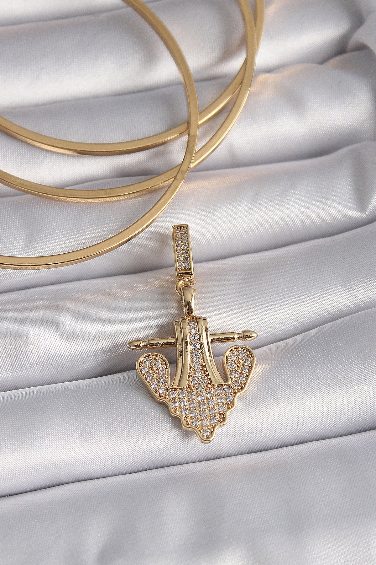 Pirinç Gold Renk Zirkon Taşlı Çapa Model Ajda Charm TG27BC1000 - Çok Renkli / Standart
