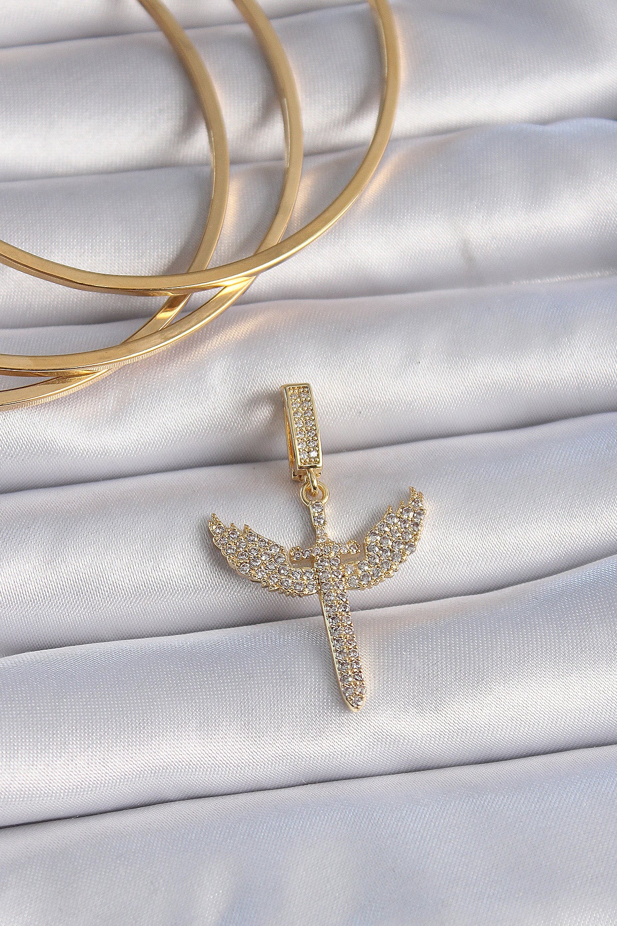 Pirinç Gold Renk Zirkon Taşlı Mikail Model Ajda Charm TG27BC1003 - Çok Renkli / Standart