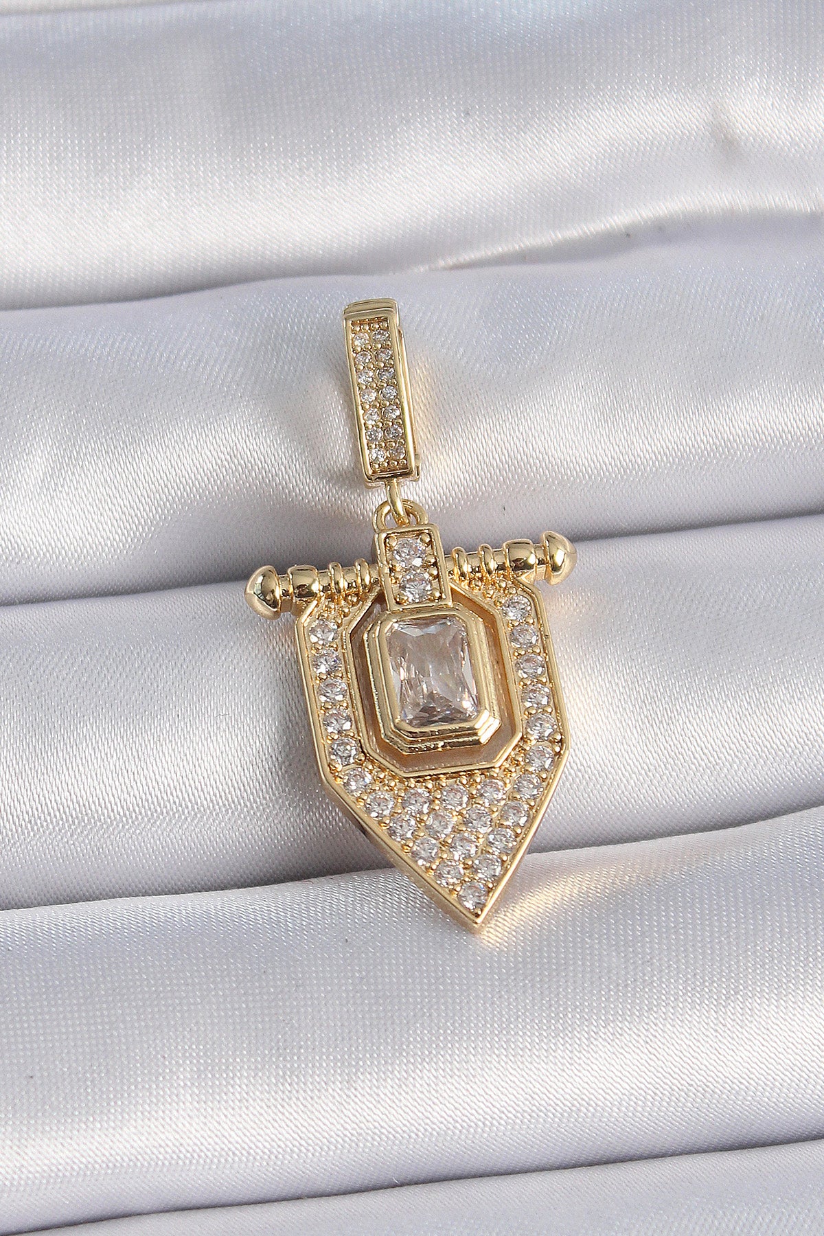 Pirinç Gold Renk Baget Zirkon Taşlı Ajda Charm TG27BC1011 - Çok Renkli / Standart