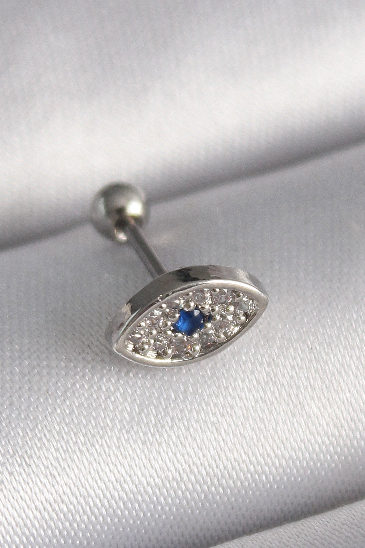 316L Çelik Gümüş Renk Zirkon Taşlı Göz Tragus Piercing TG27PR1253 - Çok Renkli / Standart