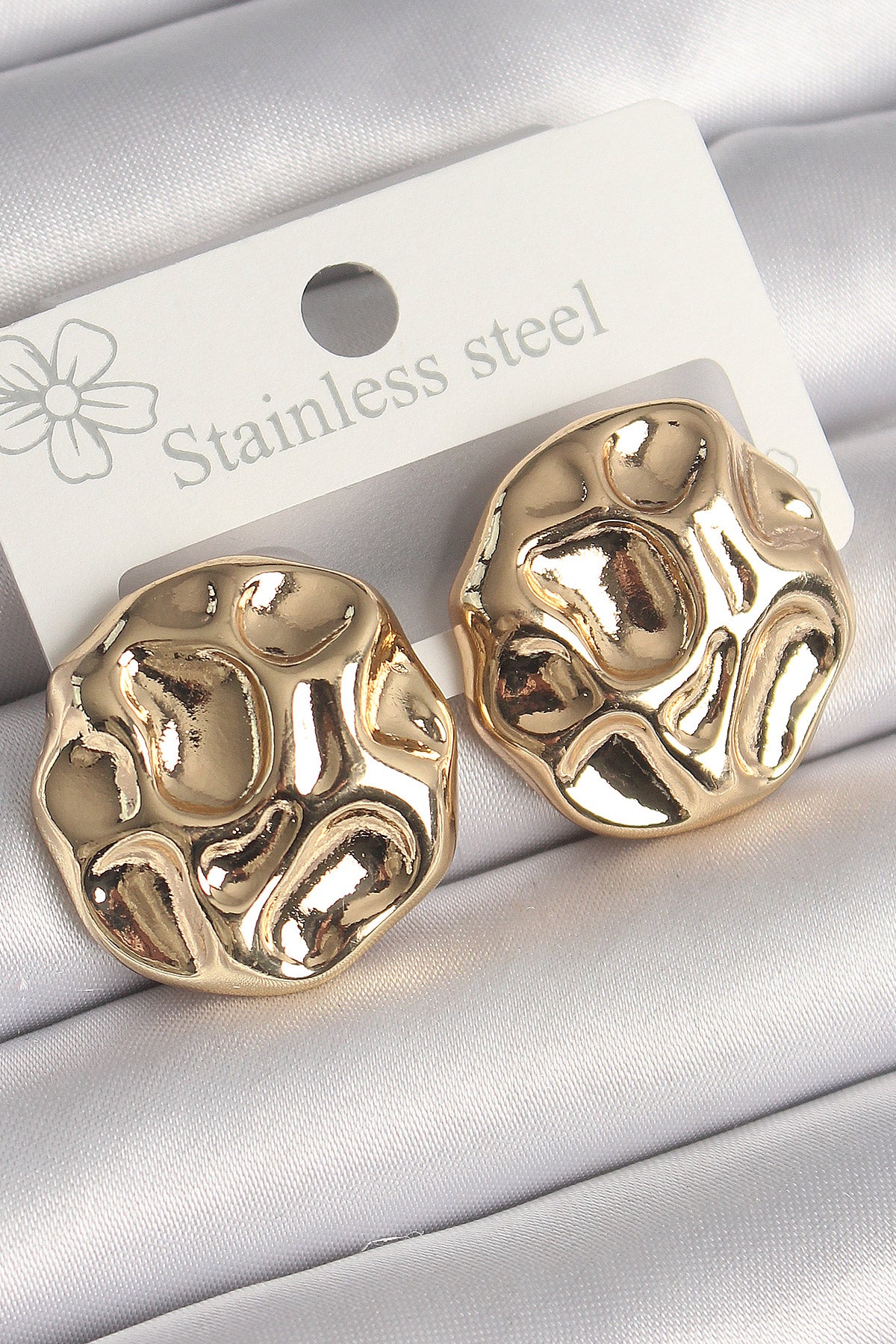 Pirinç Gold Renk İşlemeli Daire Plaka Model Kadın Küpe TG27BKP10244 - Standart / Standart