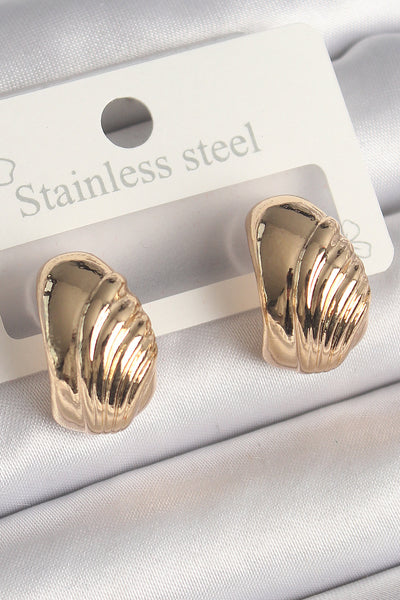 Pirinç Gold Renk İşleme Detaylı Yarım Halka Model Kadın Küpe TG27BKP10245