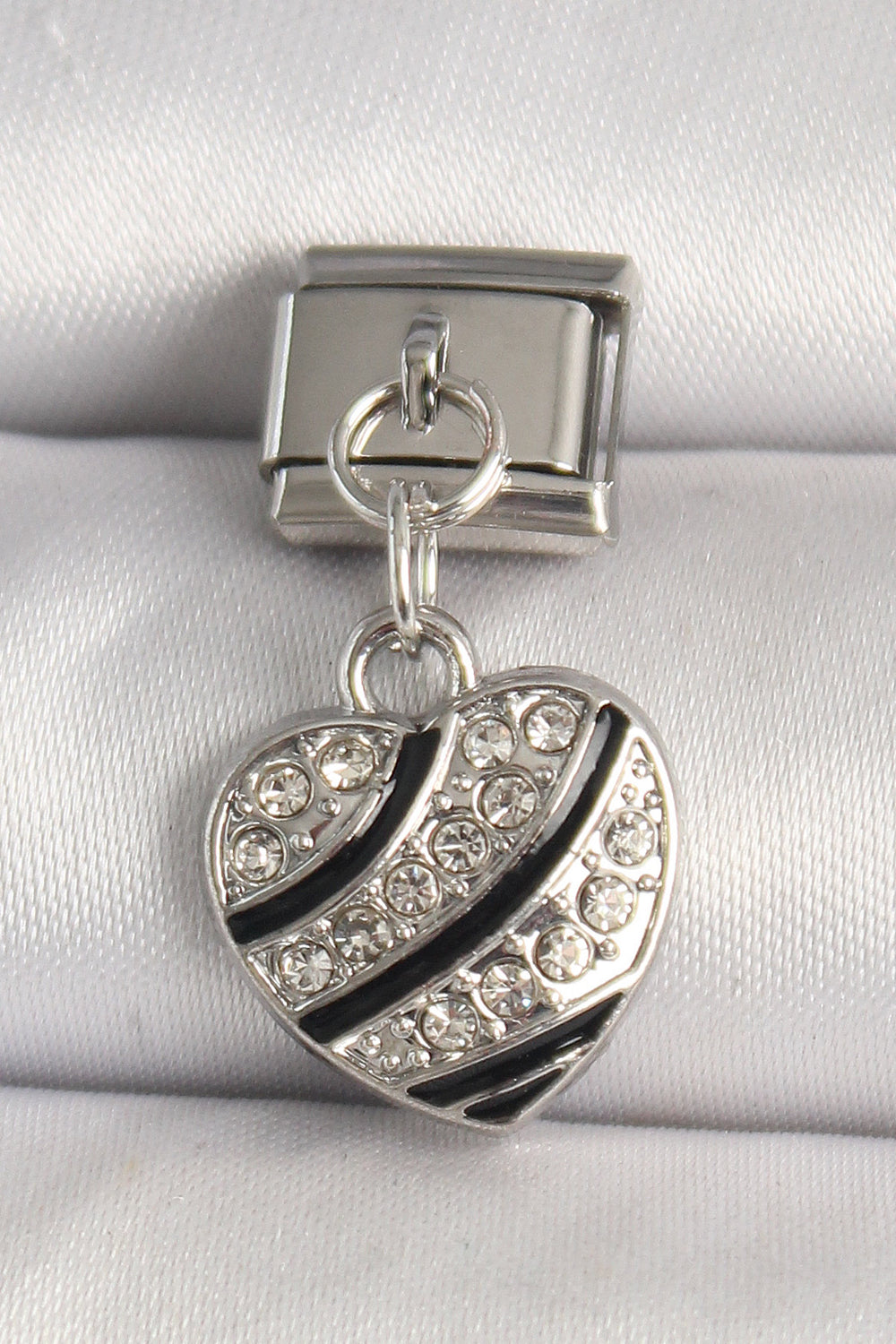 316L Çelik Gümüş Renk Zirkon Taşlı Kalp Model Nomination Charm TG27BC1316