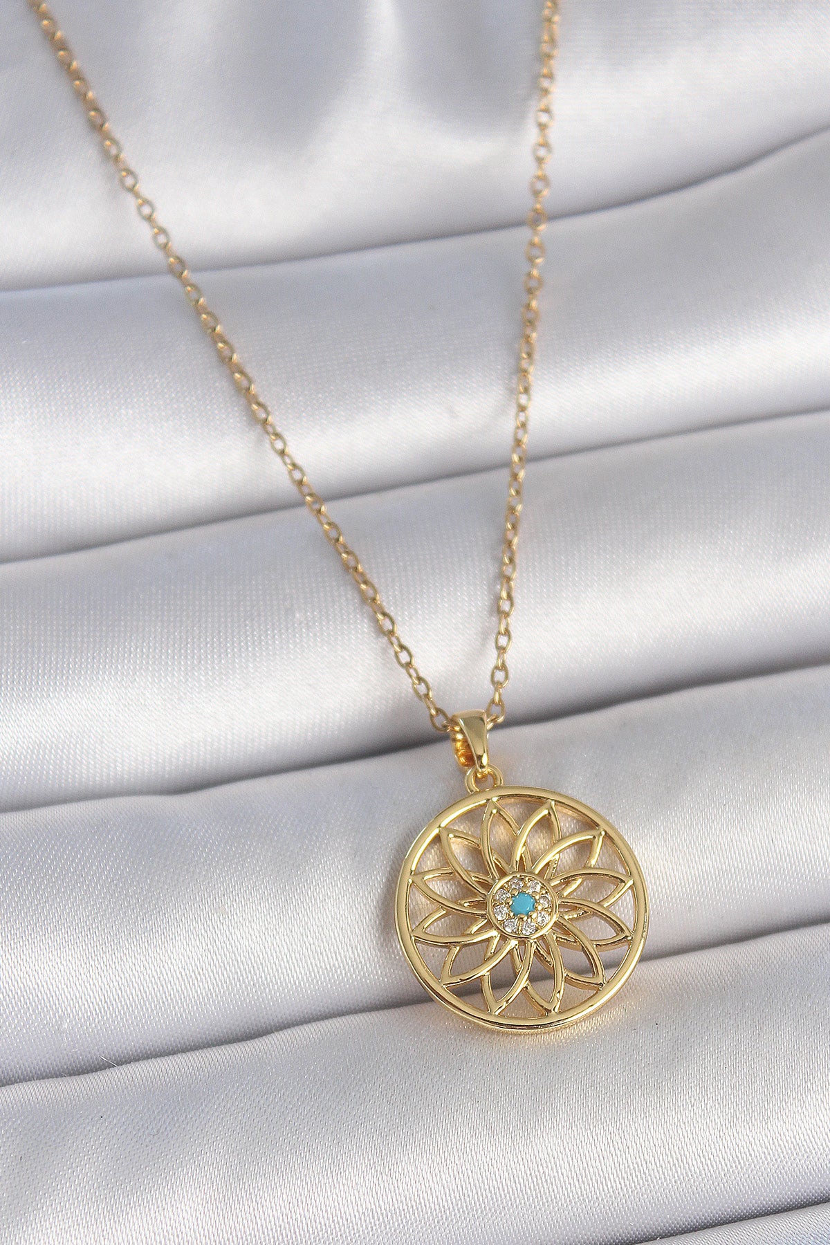316L Çelik Gold Renk Zincr Mavi Taşlı Lotus Model Kadın Kolye TG27BKO10061 - Çok Renkli / Standart