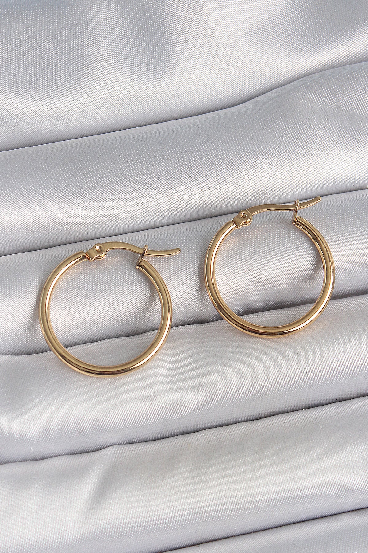 316 Çelik Gold Renk 22mm Kadın Halka Model Kadın Küpe TG27BKP10507 - Çok Renkli / Standart
