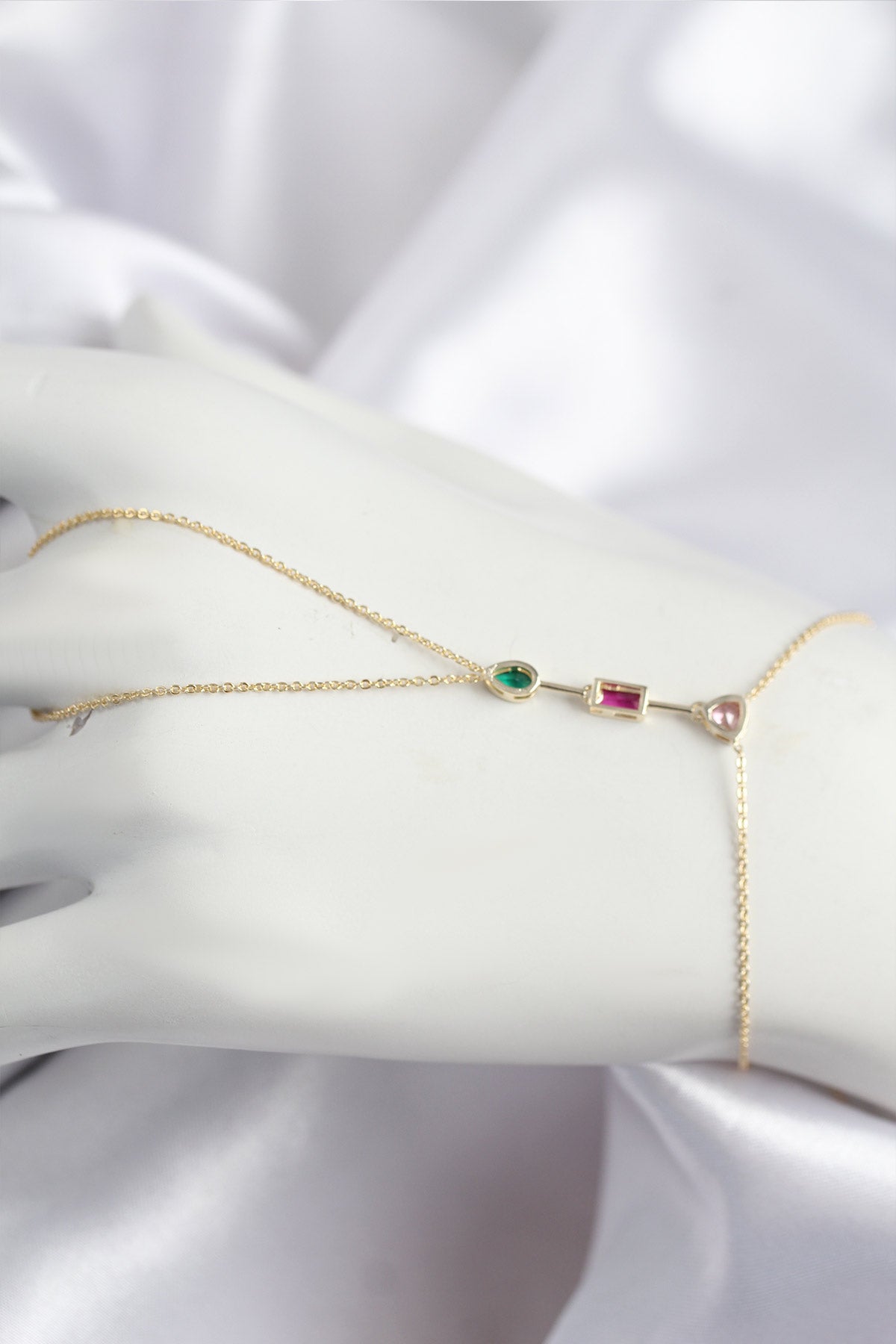 Pirinç Renkli Zirkon Taşlı Model Gold Renk Şahmeran TG27SN725 - Standart / Standart