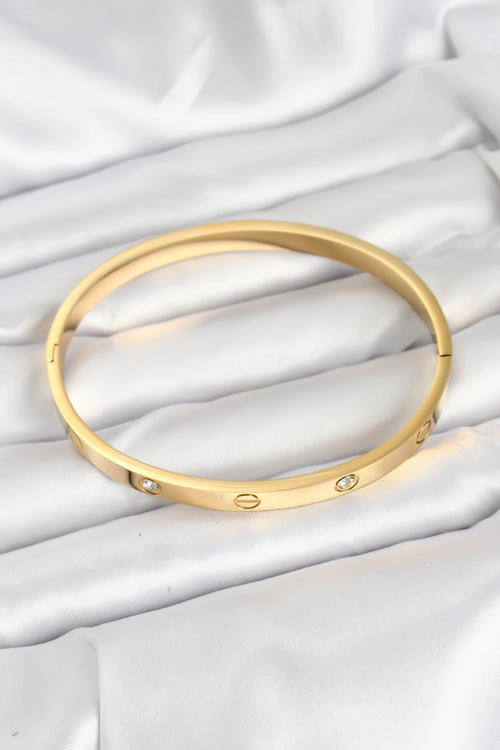 316L Çelik Gold Renk Zirkon Taşlı 65 mm Kadın Kelepçe Bileklik TG27BB7911