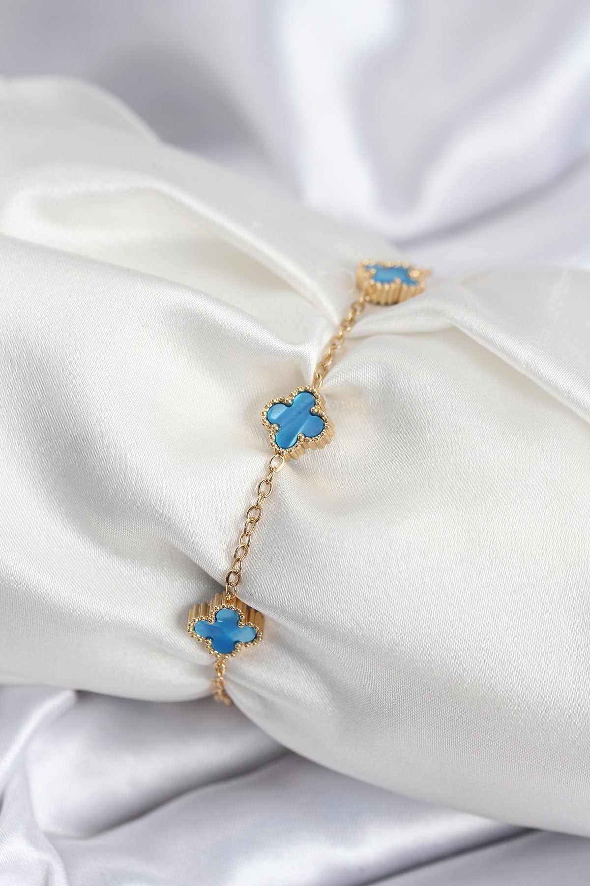 316L Çelik Gold Renk Buz Mavisi Baby Boy Yonca Kadın Bileklik TG27BB7948 - Çok Renkli / Standart