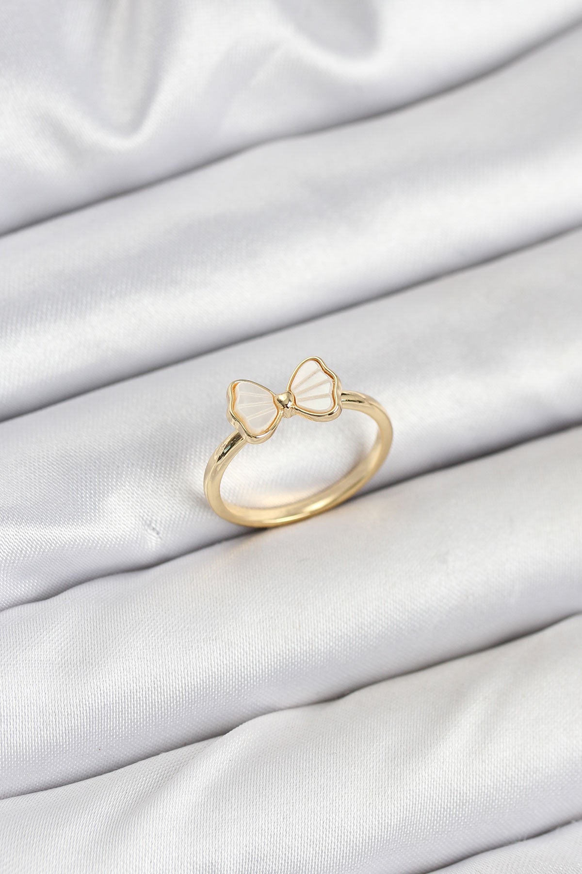 Pirinç Gold Renk Fiyonk Model Kadın Yüzük TG27BYK3838 - Çok Renkli / Standart