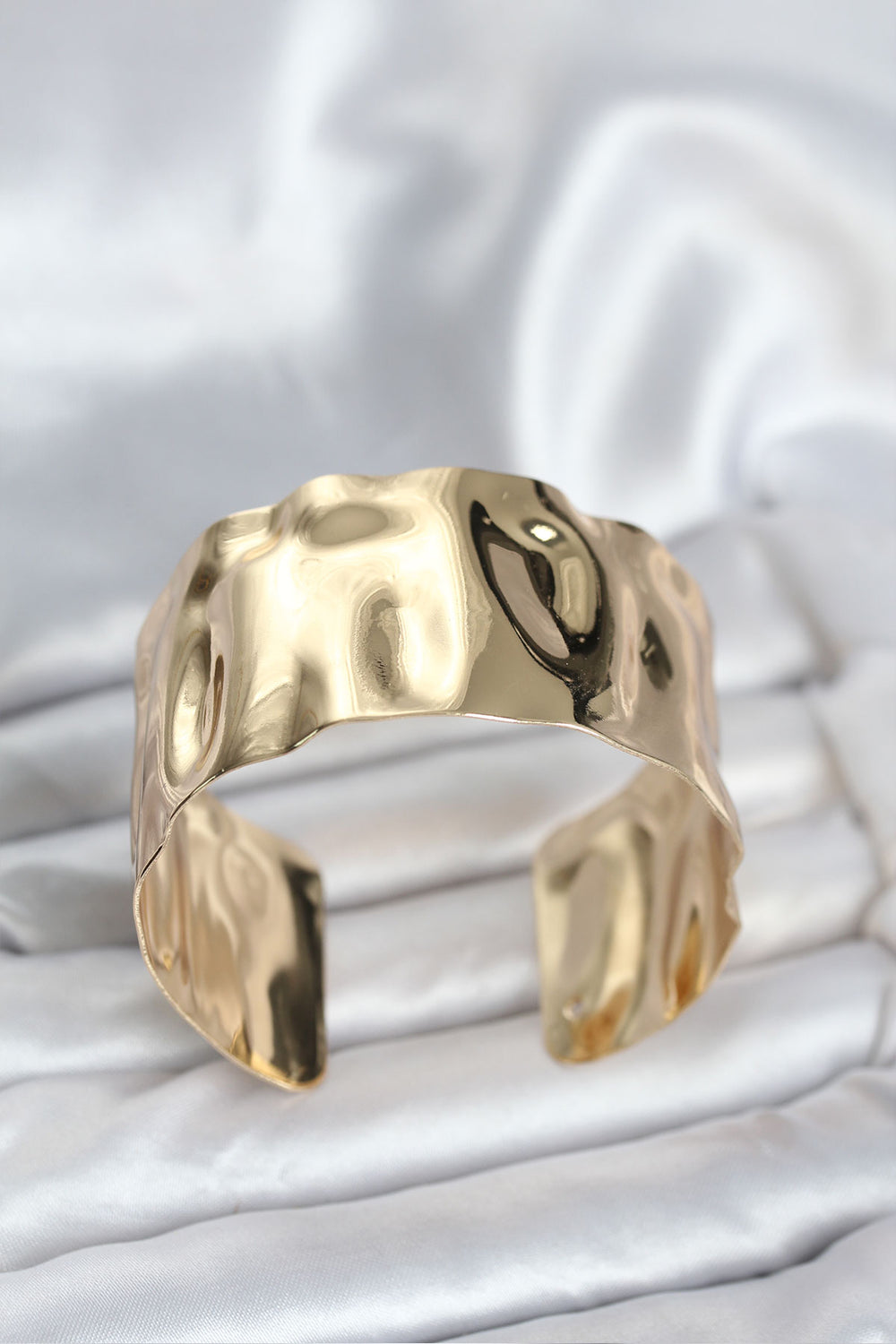 Pirinç Gold Renk Levha Model Kadın Bileklik TG27BB8062