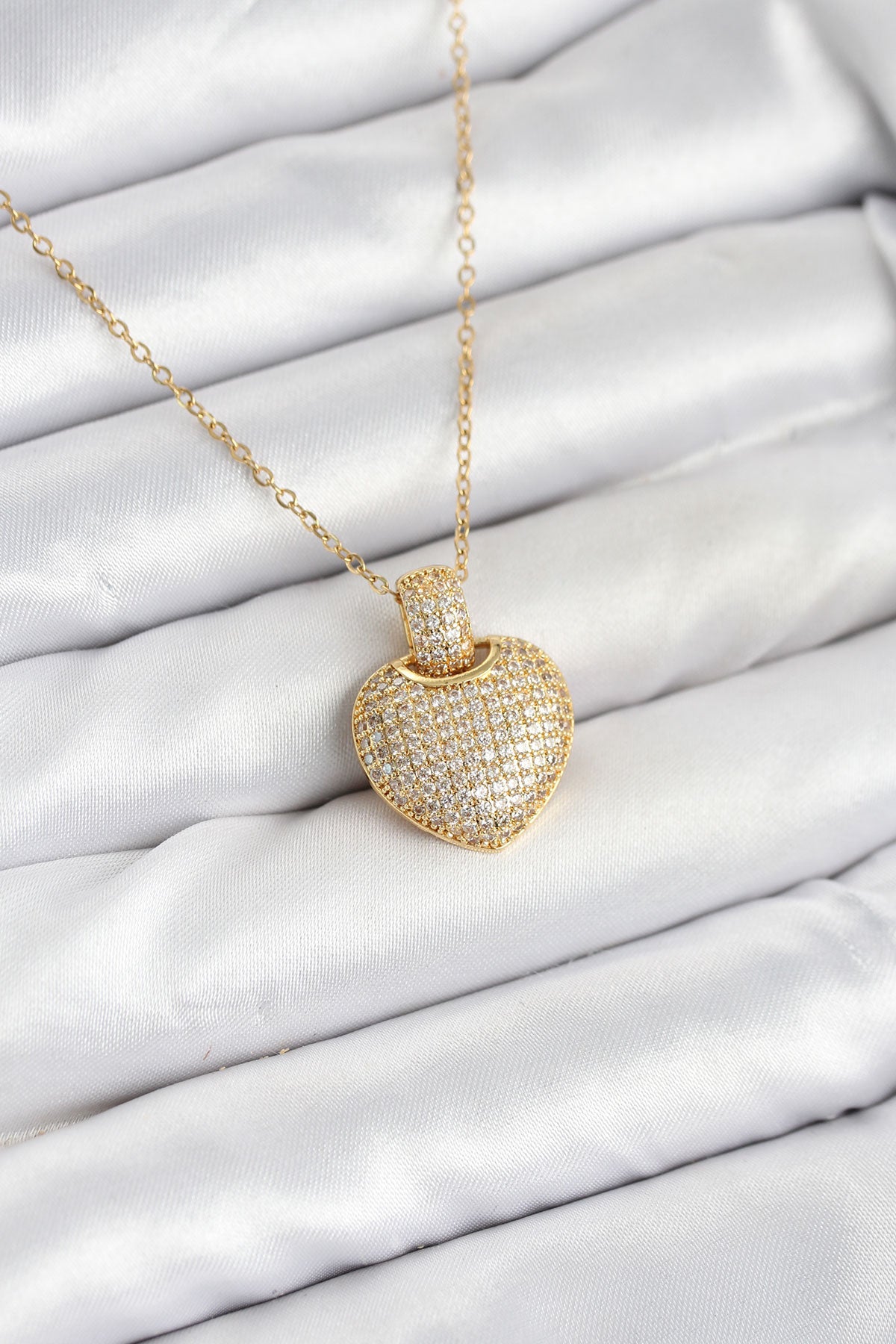 316L Çelik Zincir Gold Renk Zirkon Taşlı Kalpli Kadın Kolye TG27BKO10607 - Çok Renkli / Standart
