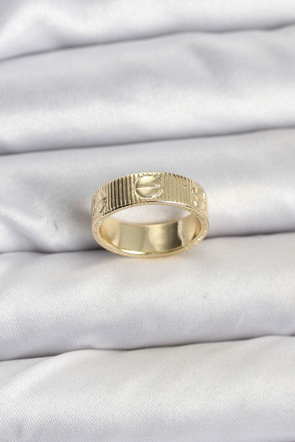 Gold Renk Model Kadın Yüzük TG27BYK3910