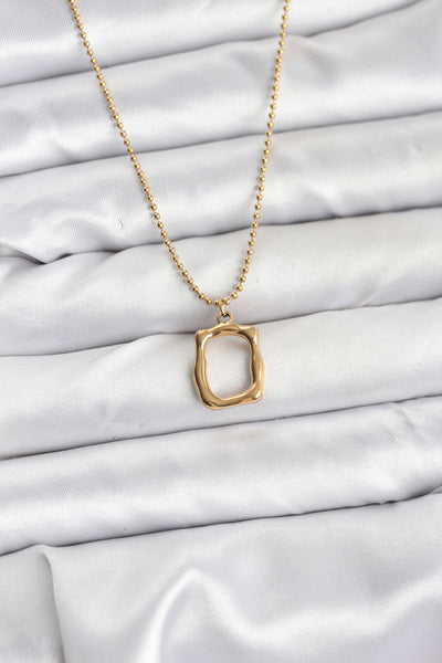 316L Çelik Zincir Gold Renk Model Kadın Kolye TG27BKO10688