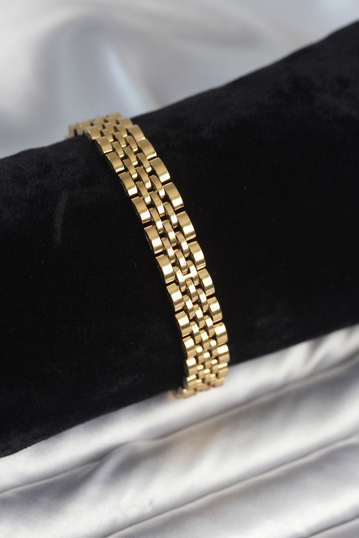 316L Çelik 9 mm Kalınlıkta Gold Renkli Erkek Bileklik TG27EB3773 - Çok Renkli / Standart