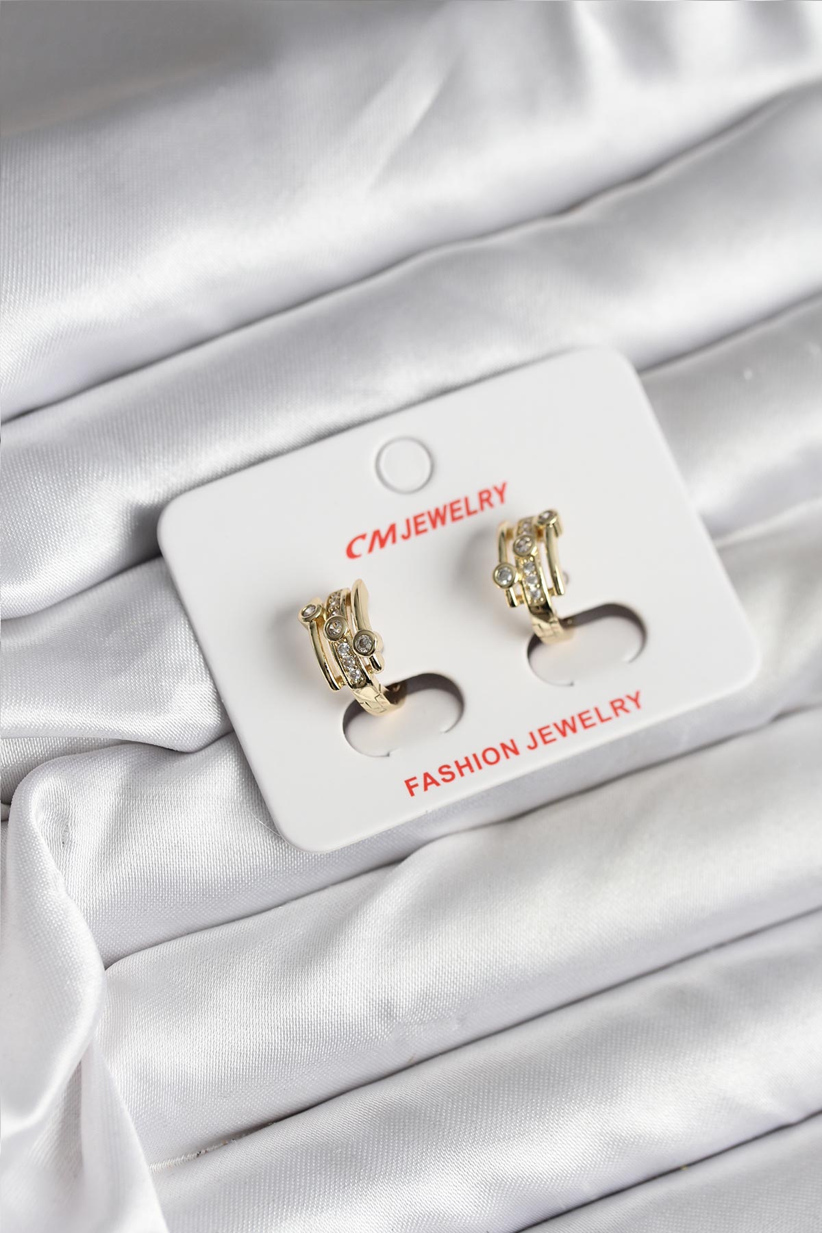 14K Gold Renk Kaplama Yarım Halka Zirkon Taşlı CM Kadın Küpe TG27BKP11417 - Çok Renkli / Standart