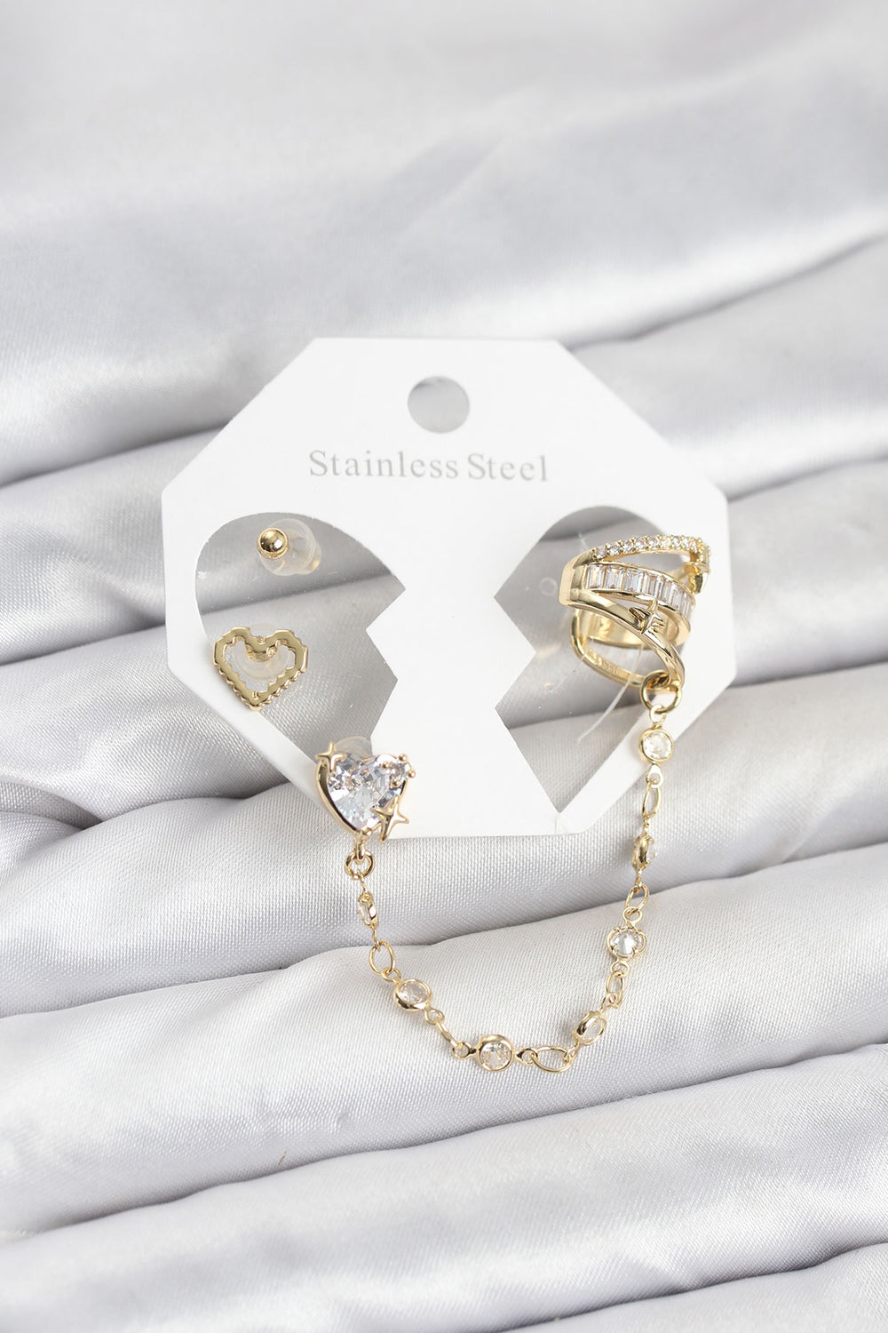 Pirinç Gold Renk Kalp Model Zincir Bağlantılı Ear Cuff Küpe Seti TG27BKP11541