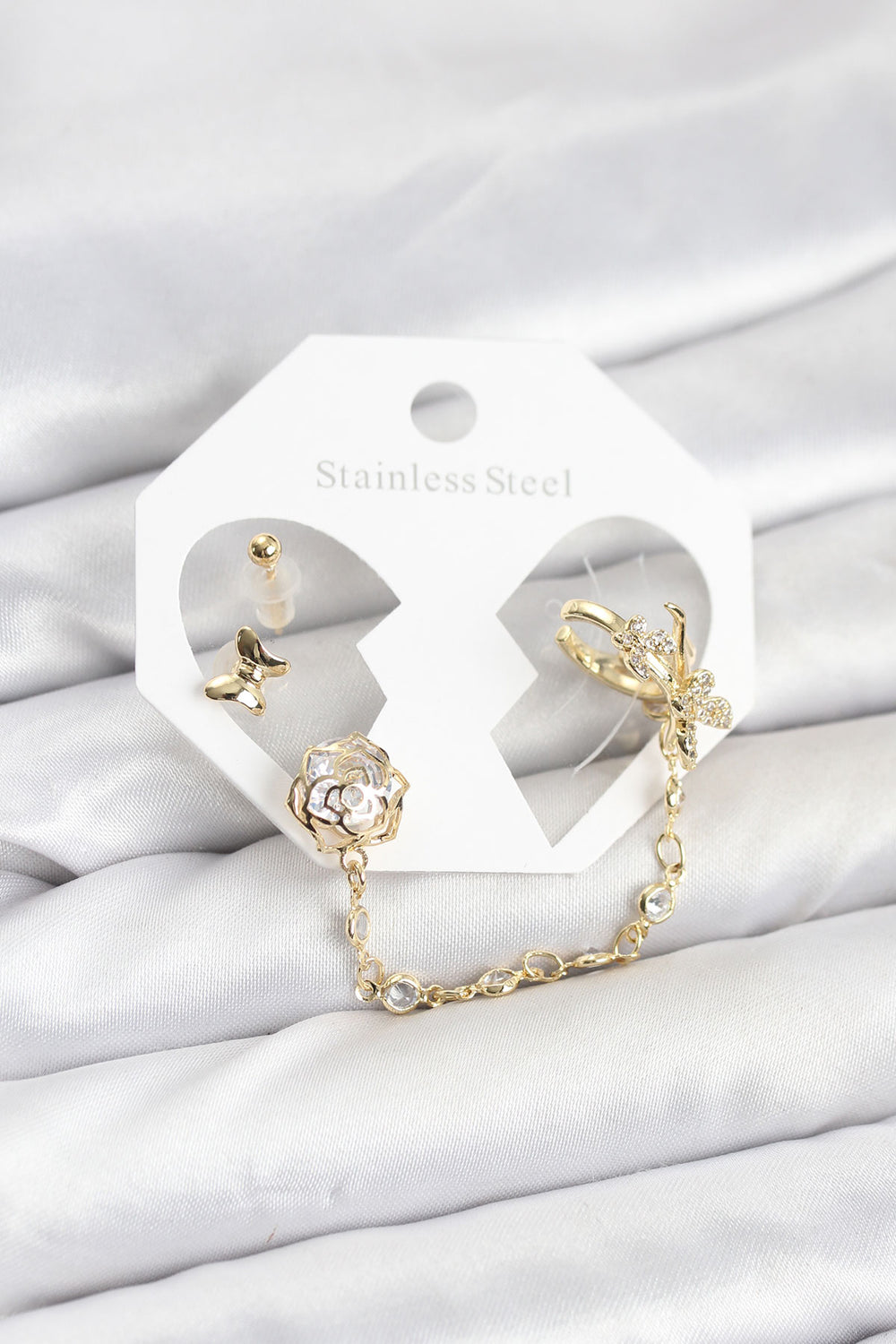 Pirinç Gold Renk Kelebekli Model Zincir Bağlantılı Ear Cuff Küpe Seti TG27BKP11543